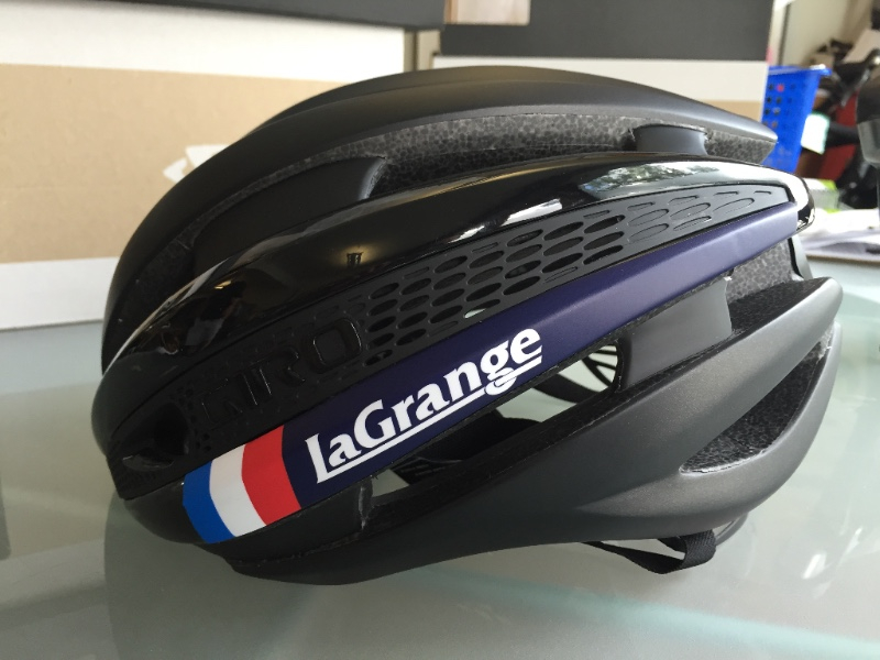The black custom Synthe is a perfect match for our Flight School kits or any other time you want a black helmet and is the official helmet of our Flight School juniors race team.