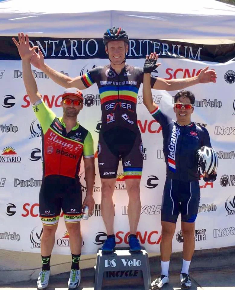 Victor Ayala with a podium in the 35+ Ontario Criterium!