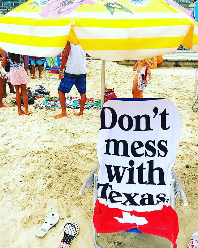 I bought this towel randomly while in Galveston with my family a few summers ago. At the time, I didn&rsquo;t really think about how obnoxious it would be to use this towel in any other place outside of Texas.
&bull;
&bull;
&bull;
Then I found myself