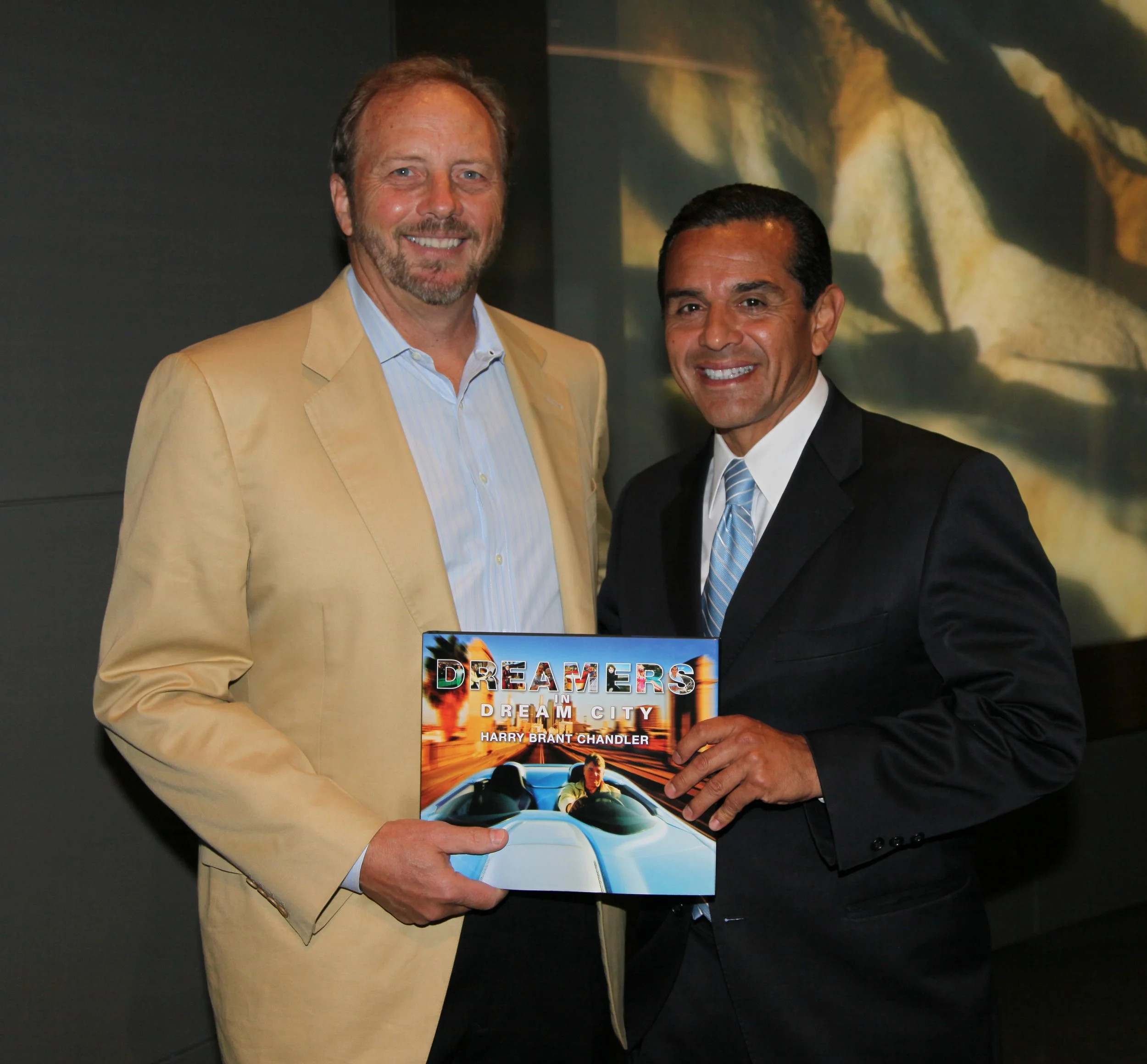 Annenberg-Dreamer Debut-09_-11.jpg