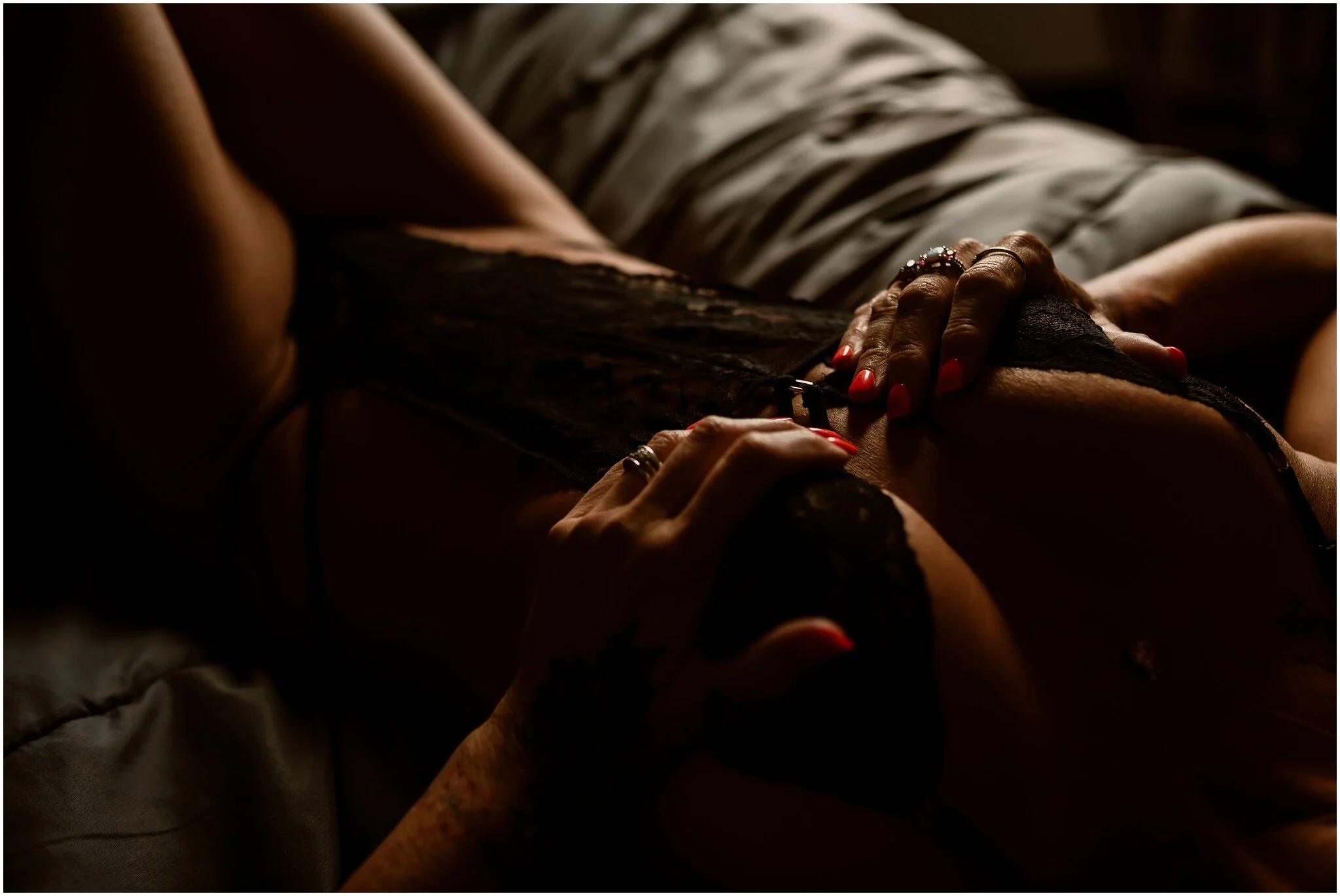 FREE BONUSES?! // Terre Haute, IN Boudoir Photographer // Kierra Josette Artistry