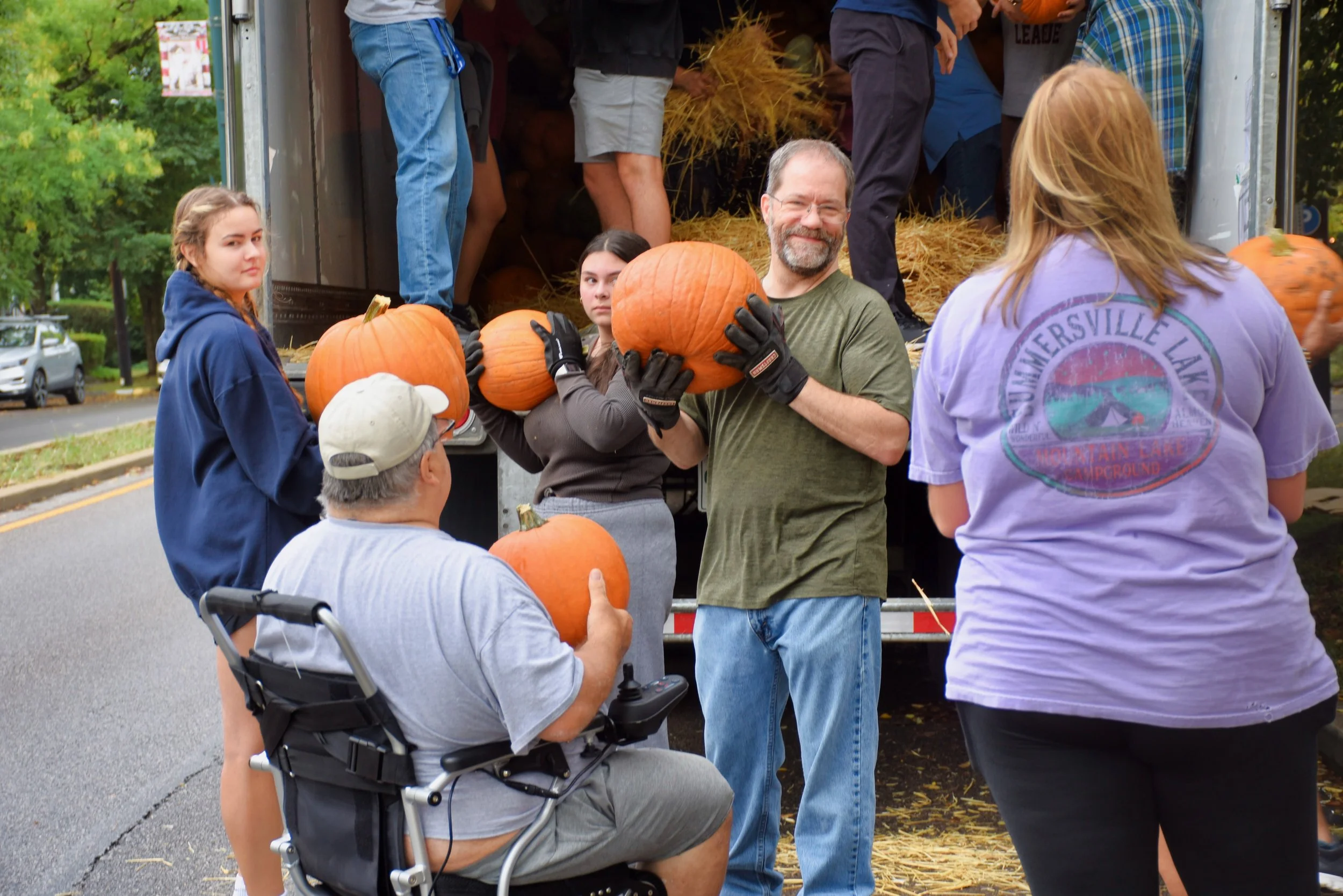 Save the Dates for Pumpkin Unoading