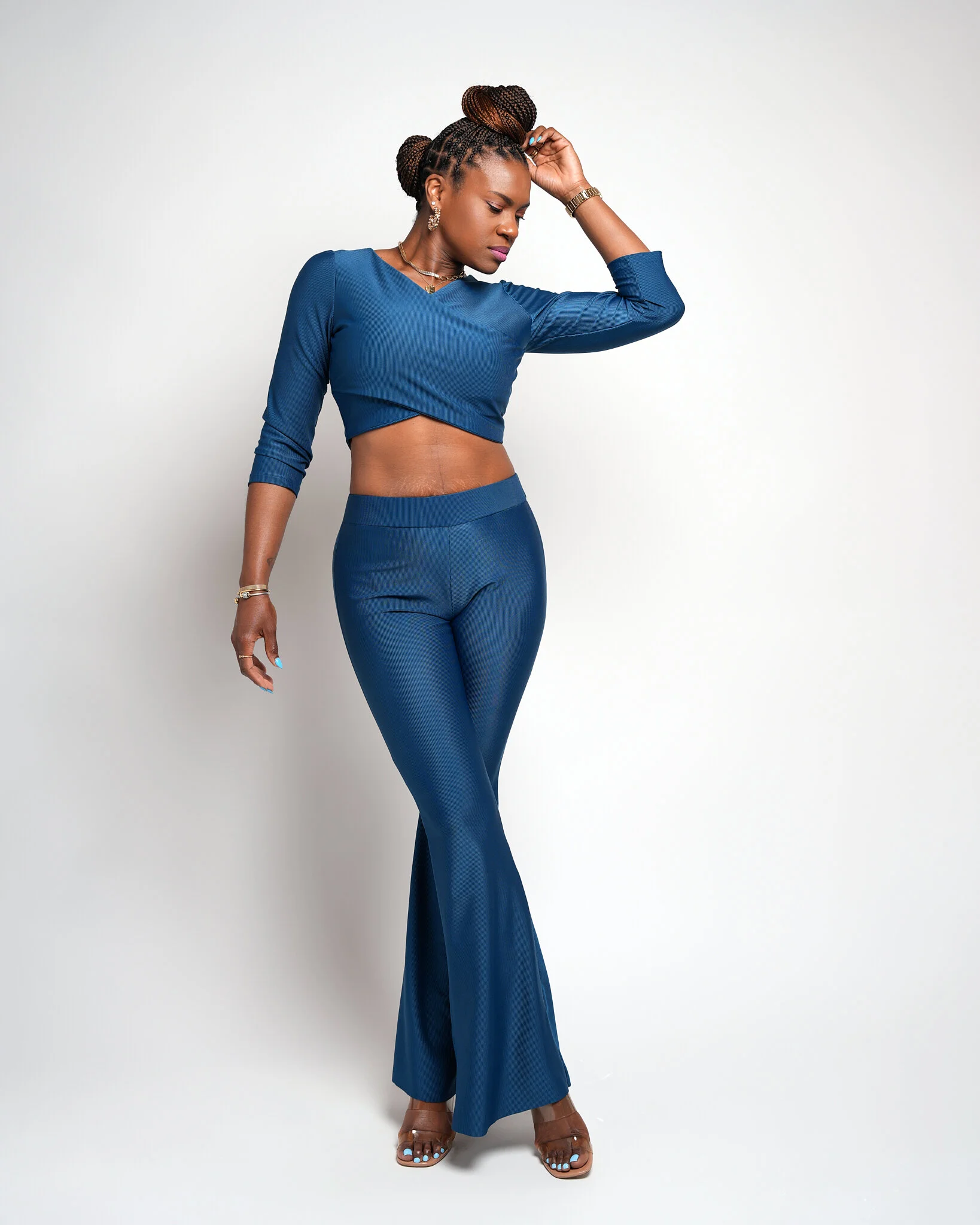 2F01F6F8-B3BC-4753-BA65-8E5372221F4D