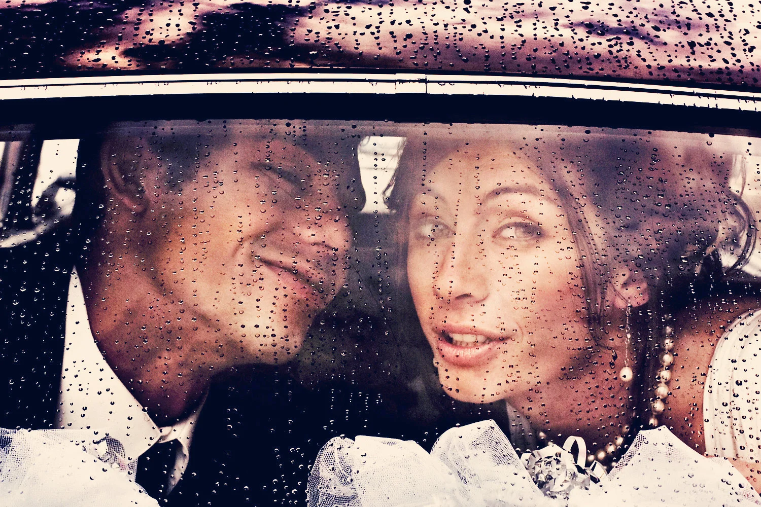 wc-creative-wedding-photos-2.jpg
