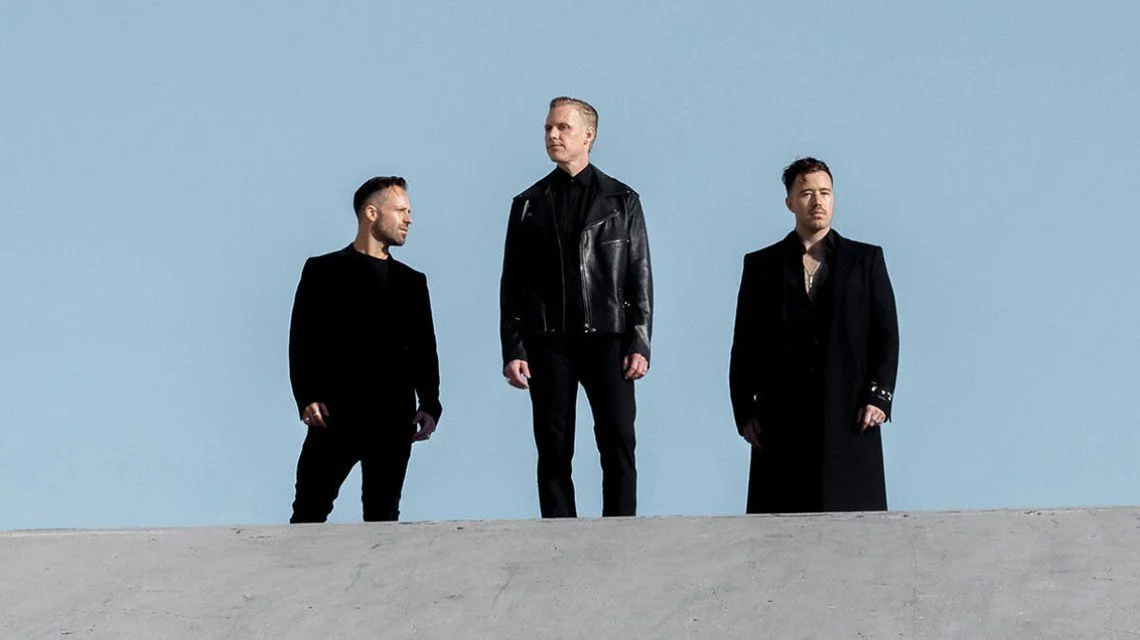 Inhale, Exhale, Mindfully: How Rufus Du Sol’s Music Resonates with Breath Awareness