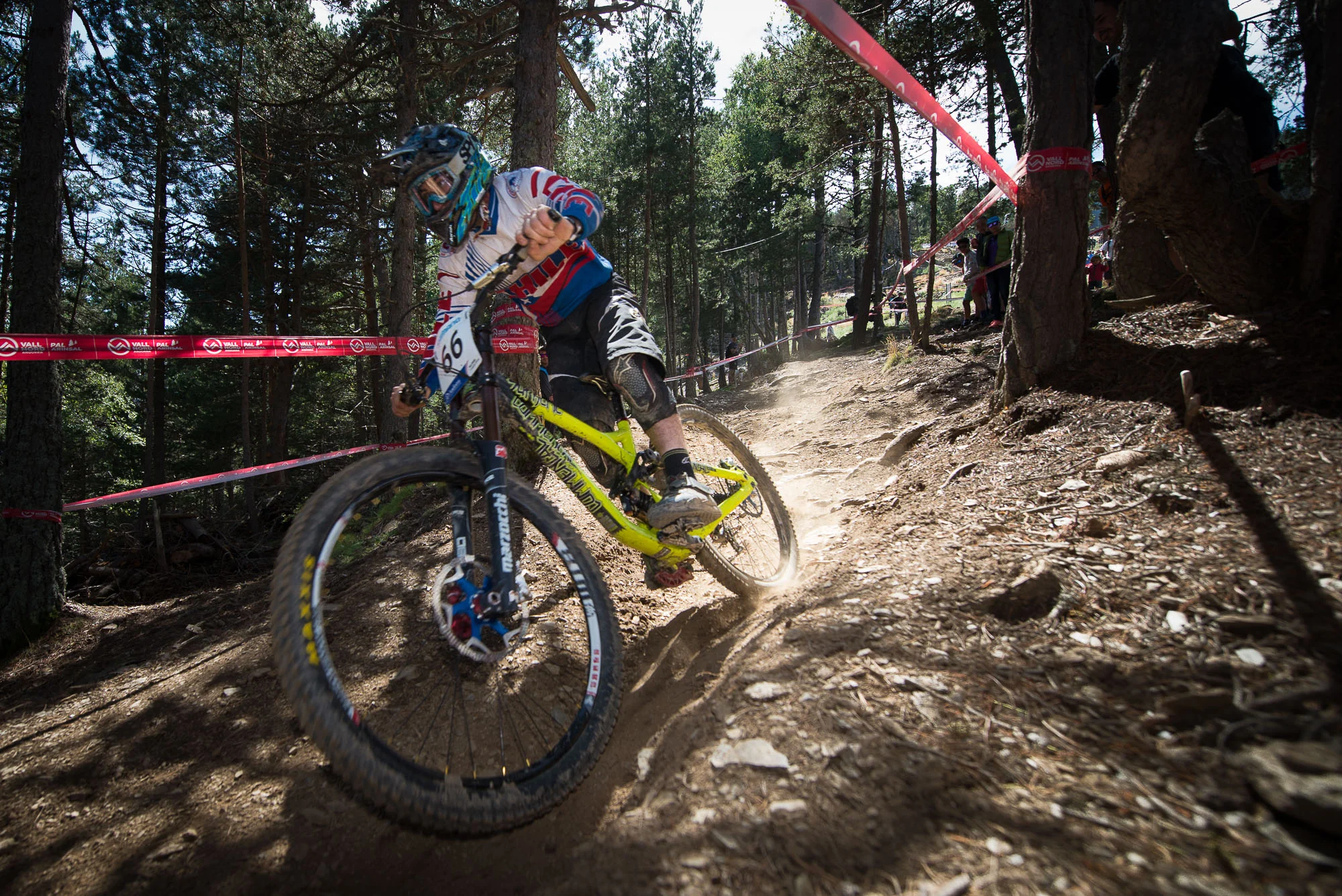 2015 DH World Champ - Pedro Anotonio Ferreira Landskran