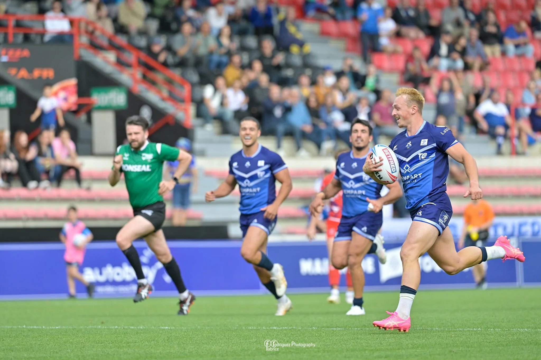 Championship TOXIII vs Doncaster RLFC-093.JPG