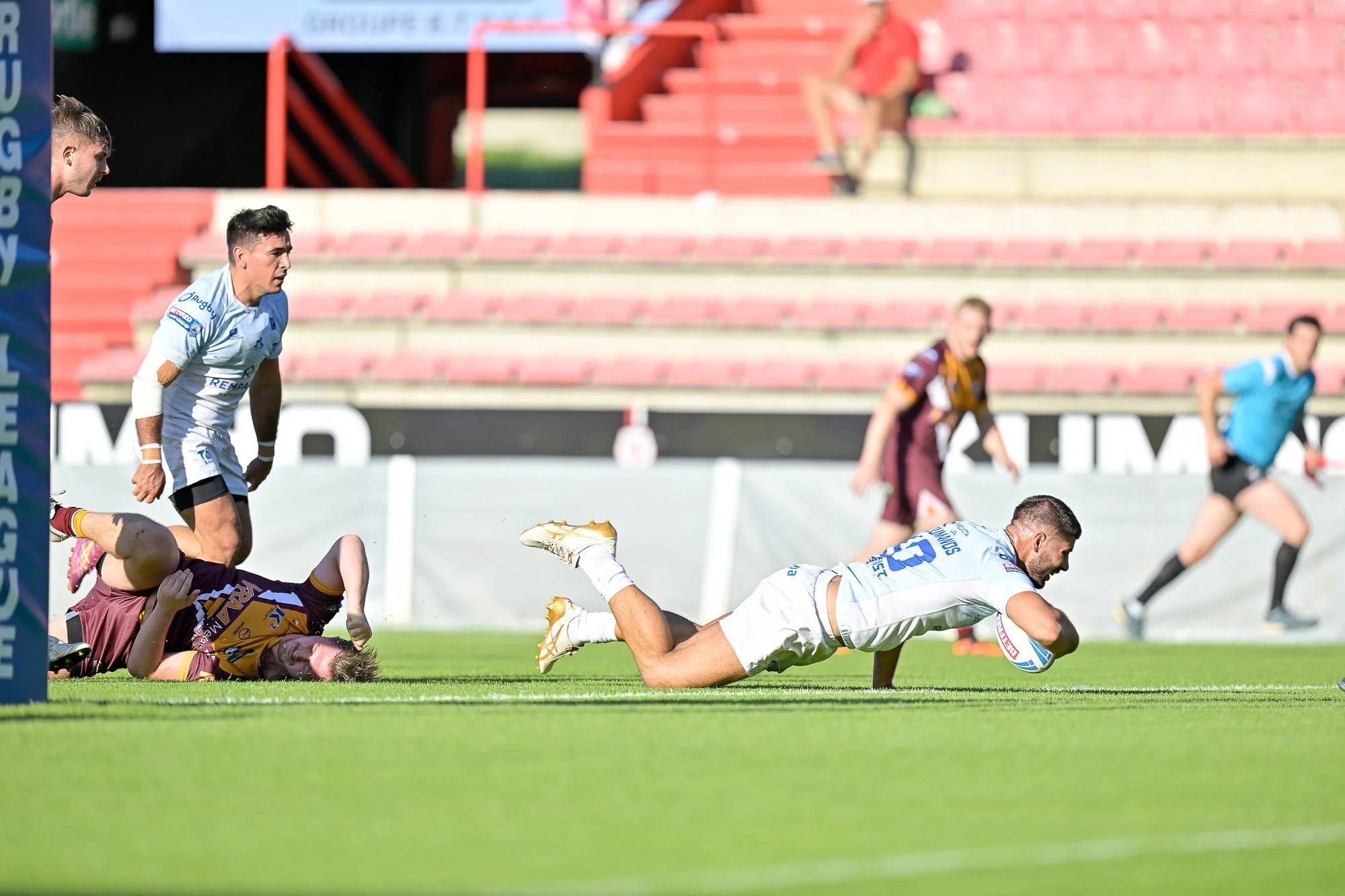 2025 Toulouse Olympique XIII vs Batley Bulldogs RLFC - Day 25 30.jpg