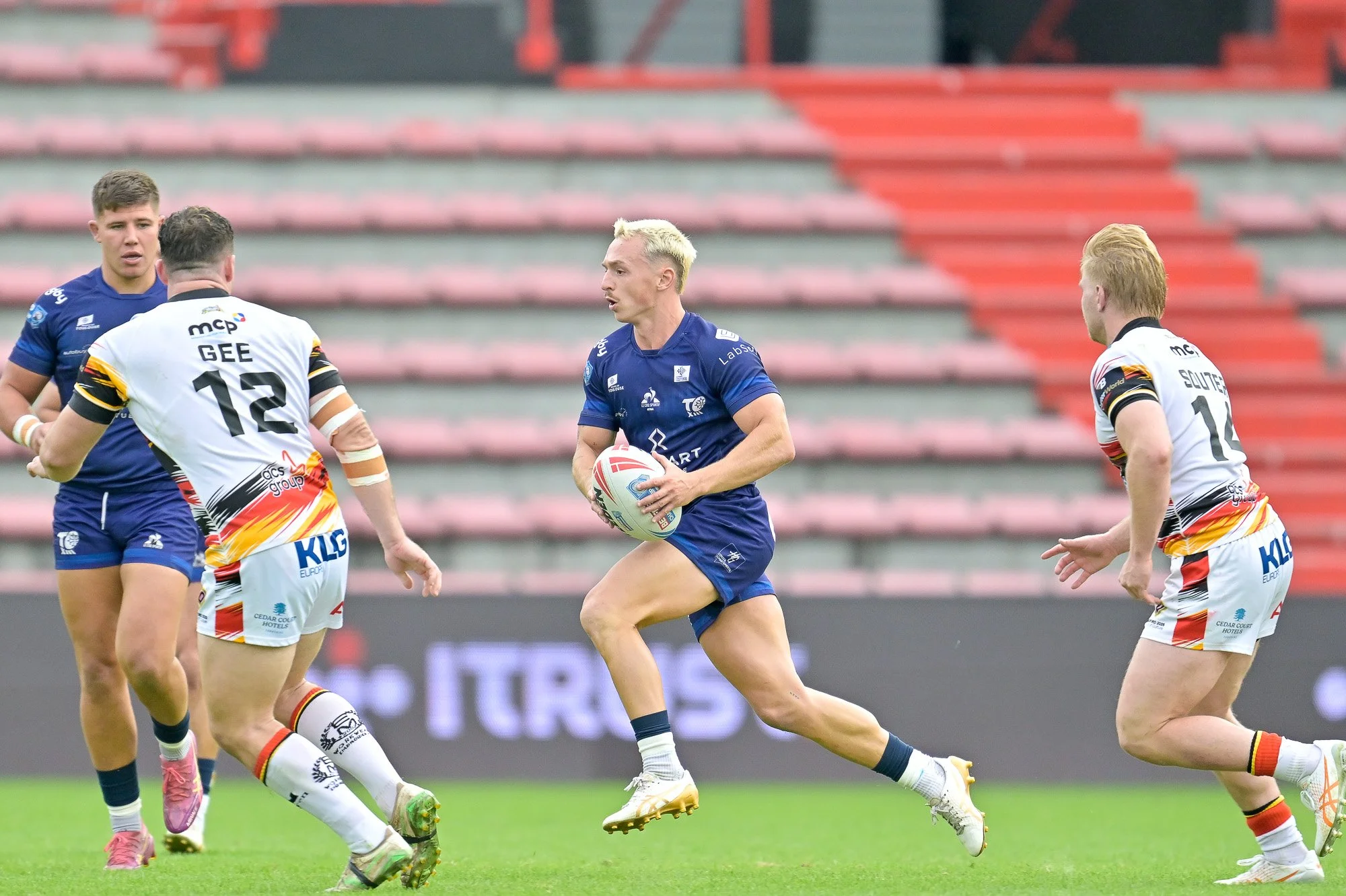 2025 Toulouse Olympique XIII vs Bradford Bulls - Semi Final 85.jpg