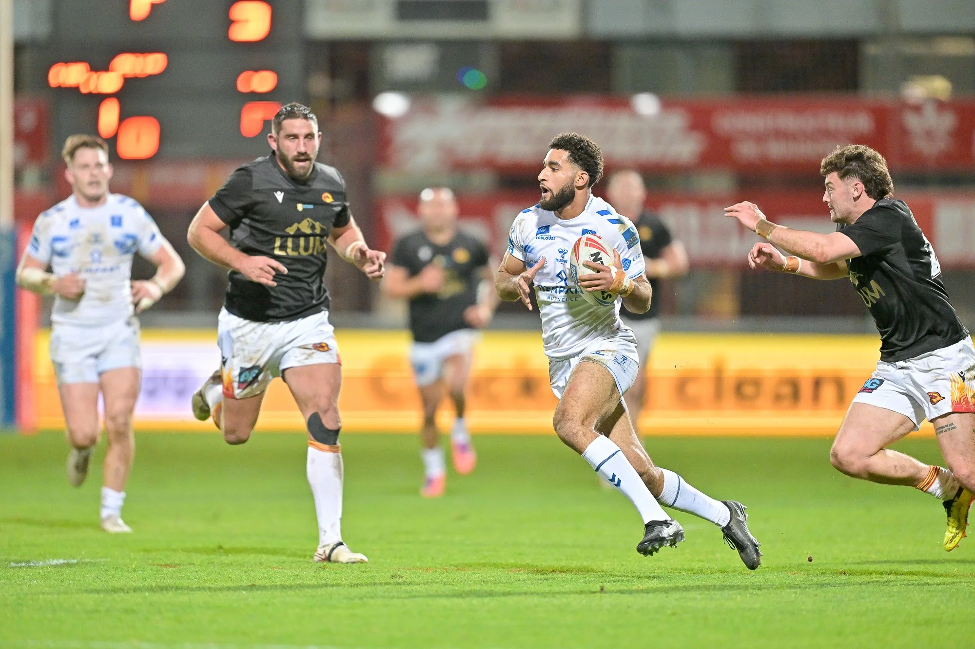 2026 Super League Dragons Catalans vs TOXIII 65.jpg