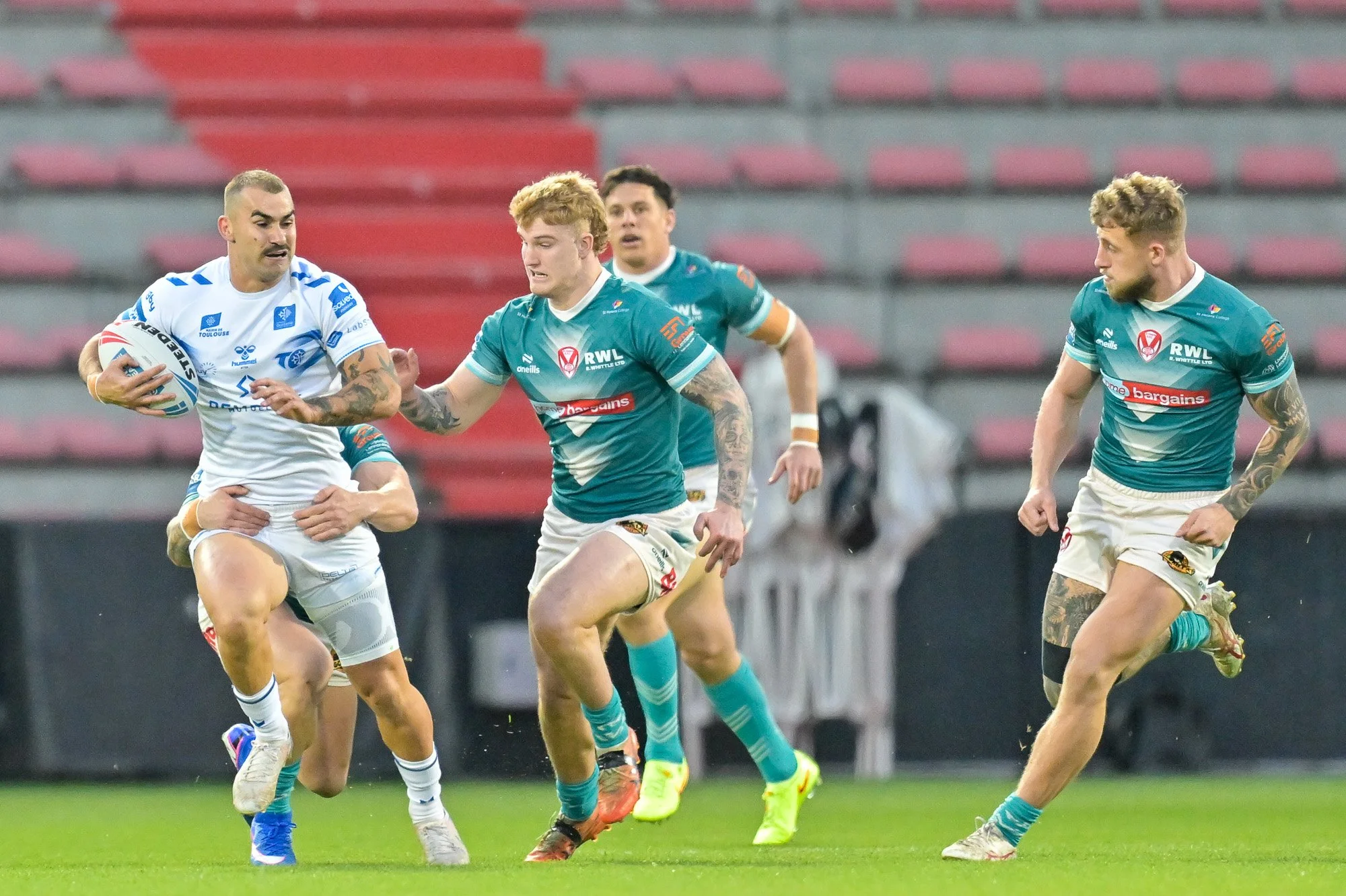 2025 Toulouse Olympique XIII vs St Helens - Rd5 15.jpg