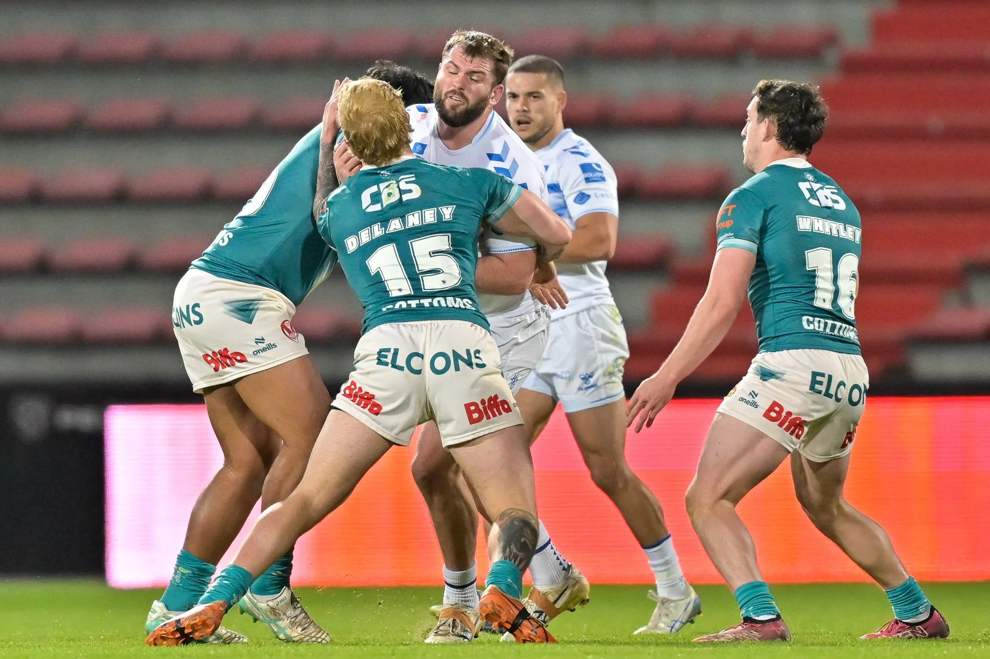 2025 Toulouse Olympique XIII vs St Helens - Rd5 65.jpg