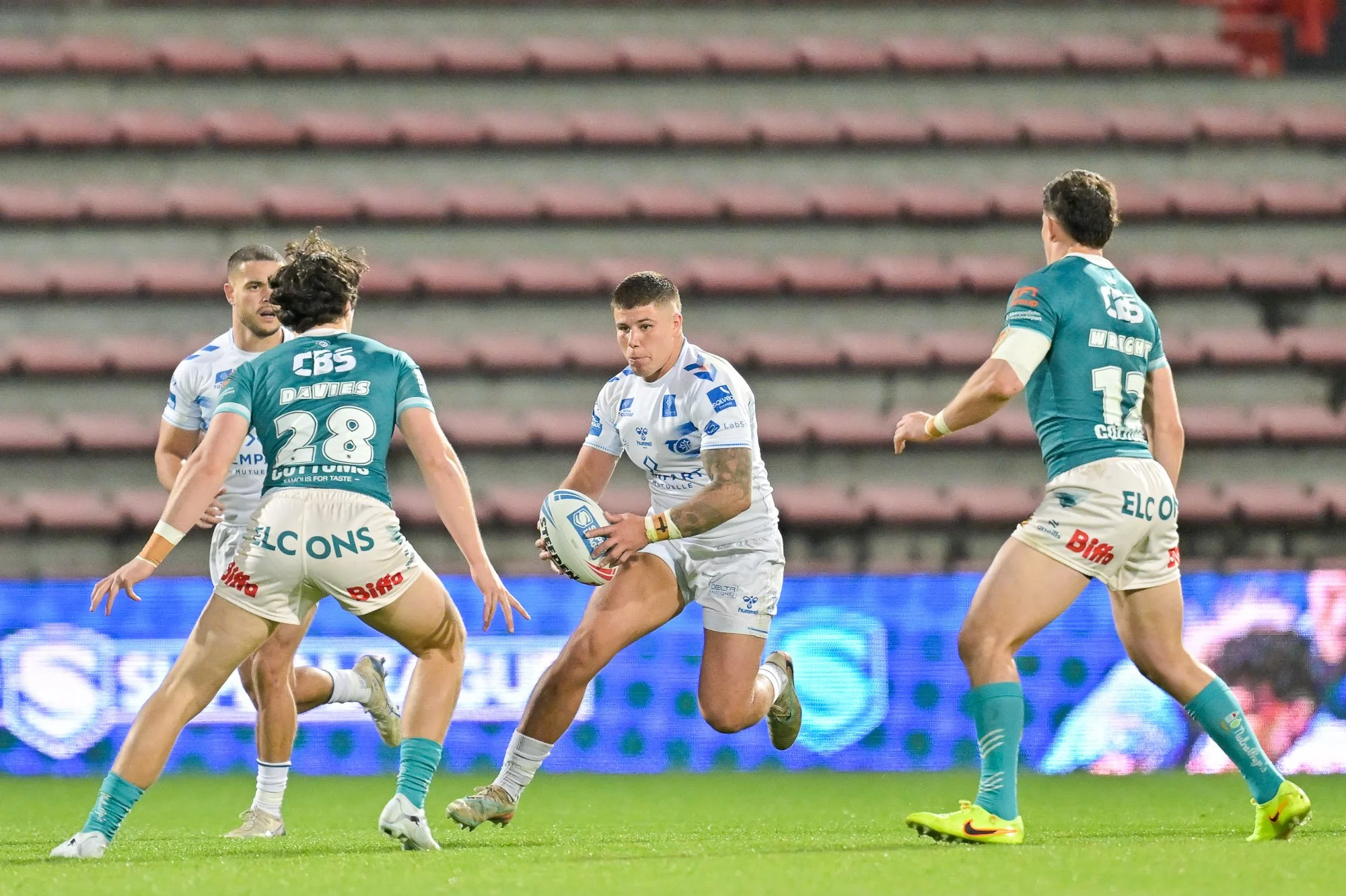 2025 Toulouse Olympique XIII vs St Helens - Rd5 96.jpg