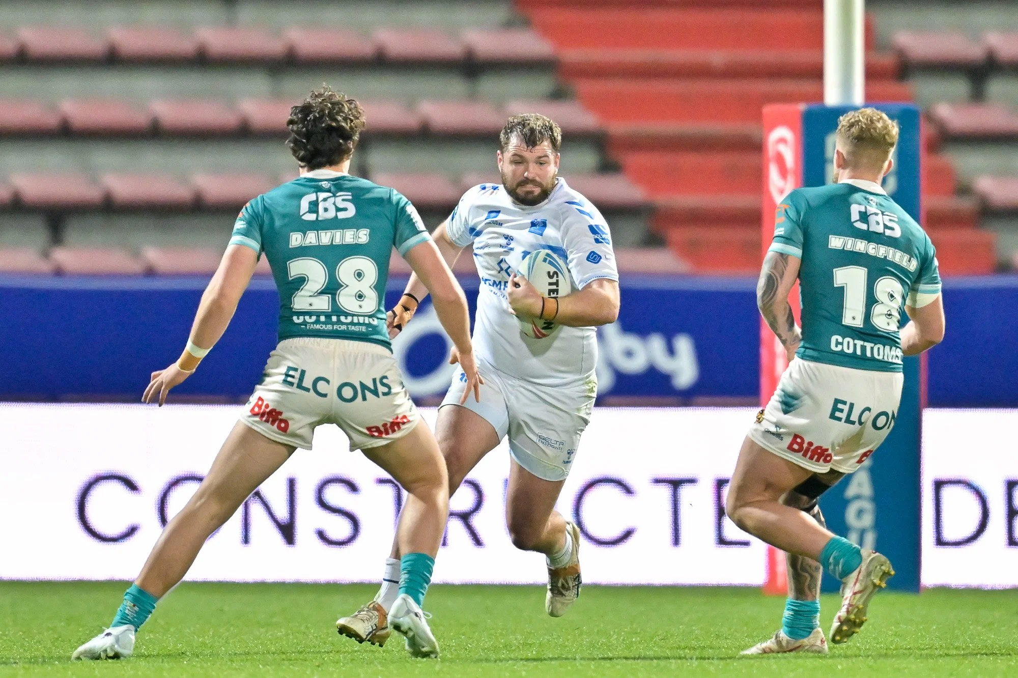 2025 Toulouse Olympique XIII vs St Helens - Rd5 119.jpg