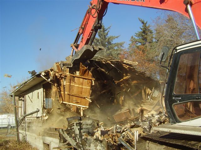 Residential Demolition Revlyn 3.jpg