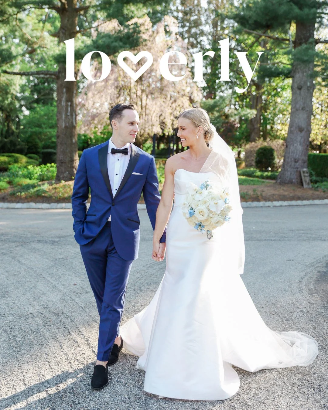 Feeling so honored to see Ania &amp; Ryan&rsquo;s stunning @ashfordestate wedding featured on @loverly 🤍⁠
⁠
This day was the perfect blend of timeless elegance and modern romance. From the bold blue and white palette to the golden spring light that 