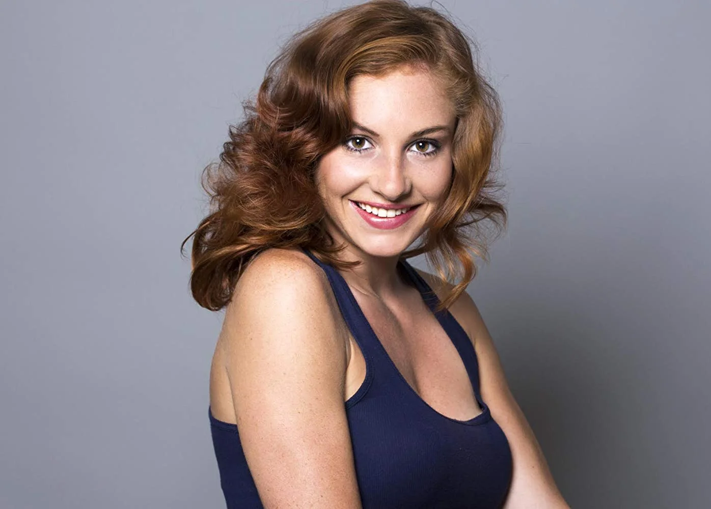 Julya Stevens.jpg