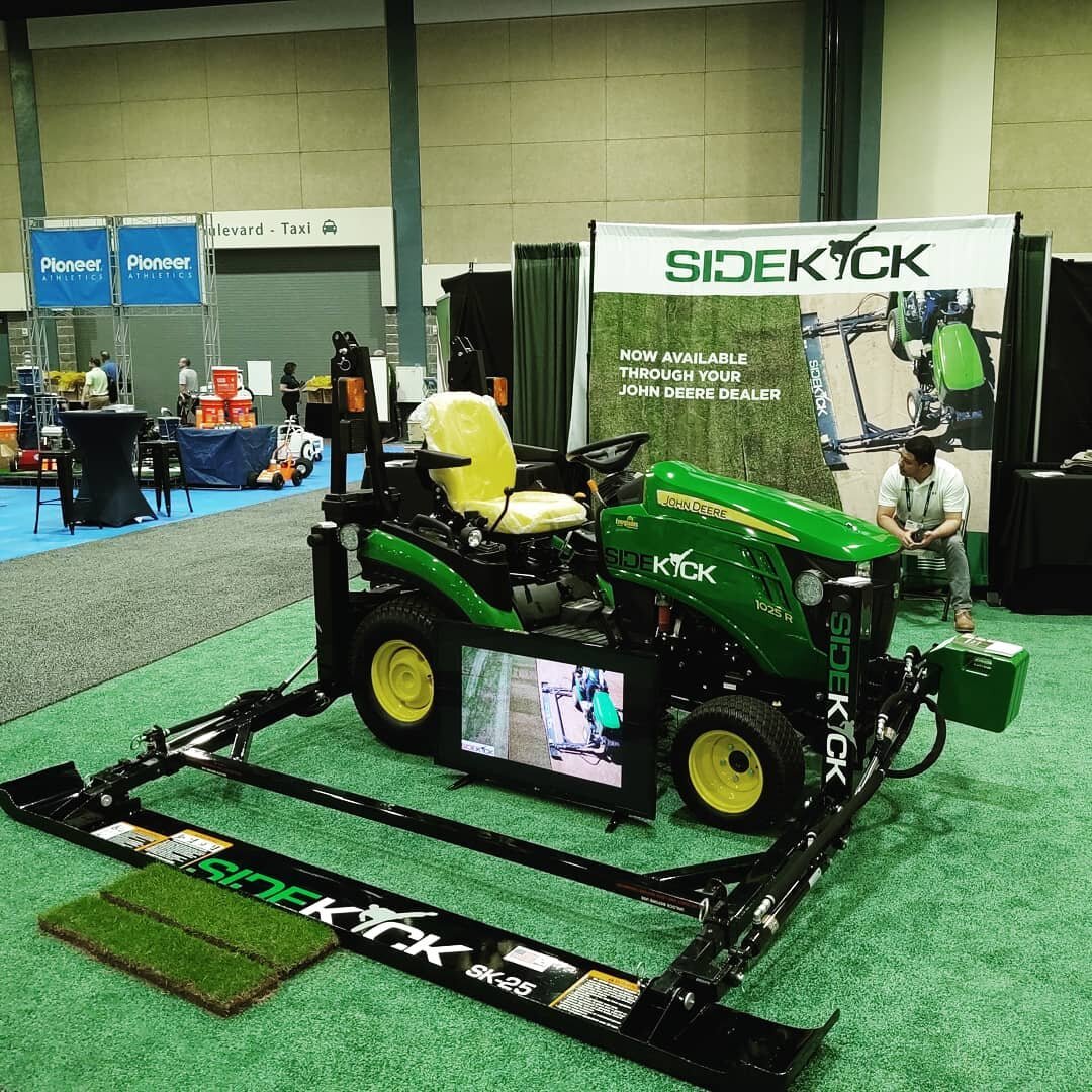 Show Time at the @fieldexperts
2020 Conference &amp; Expo! 
Swing by our booth (109), grab some swag, and learn more about our exciting new partnership with @johndeere. *Fresh sod courtesy of #CarolinaGreenCo