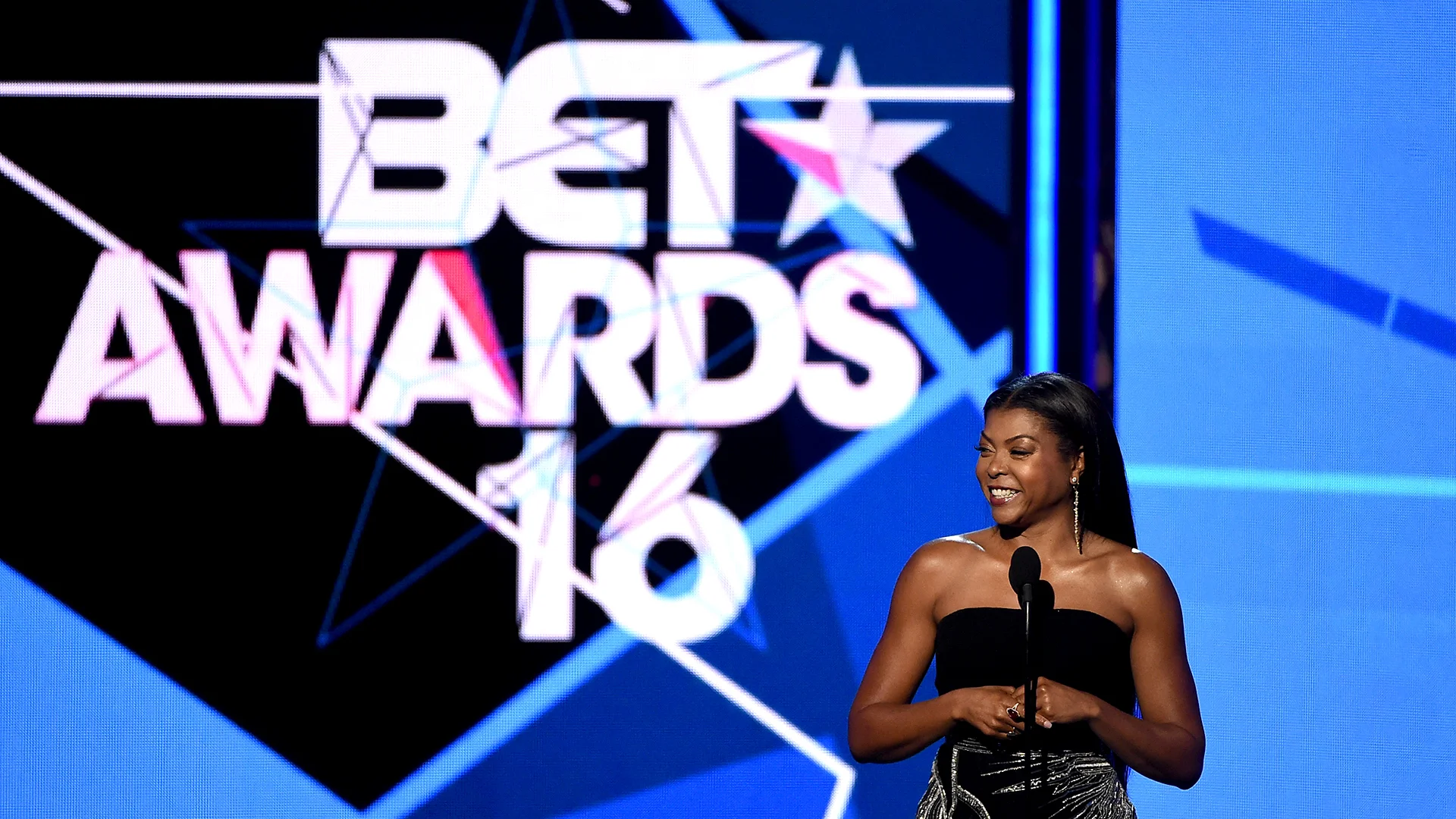 BETX16_set02.jpg