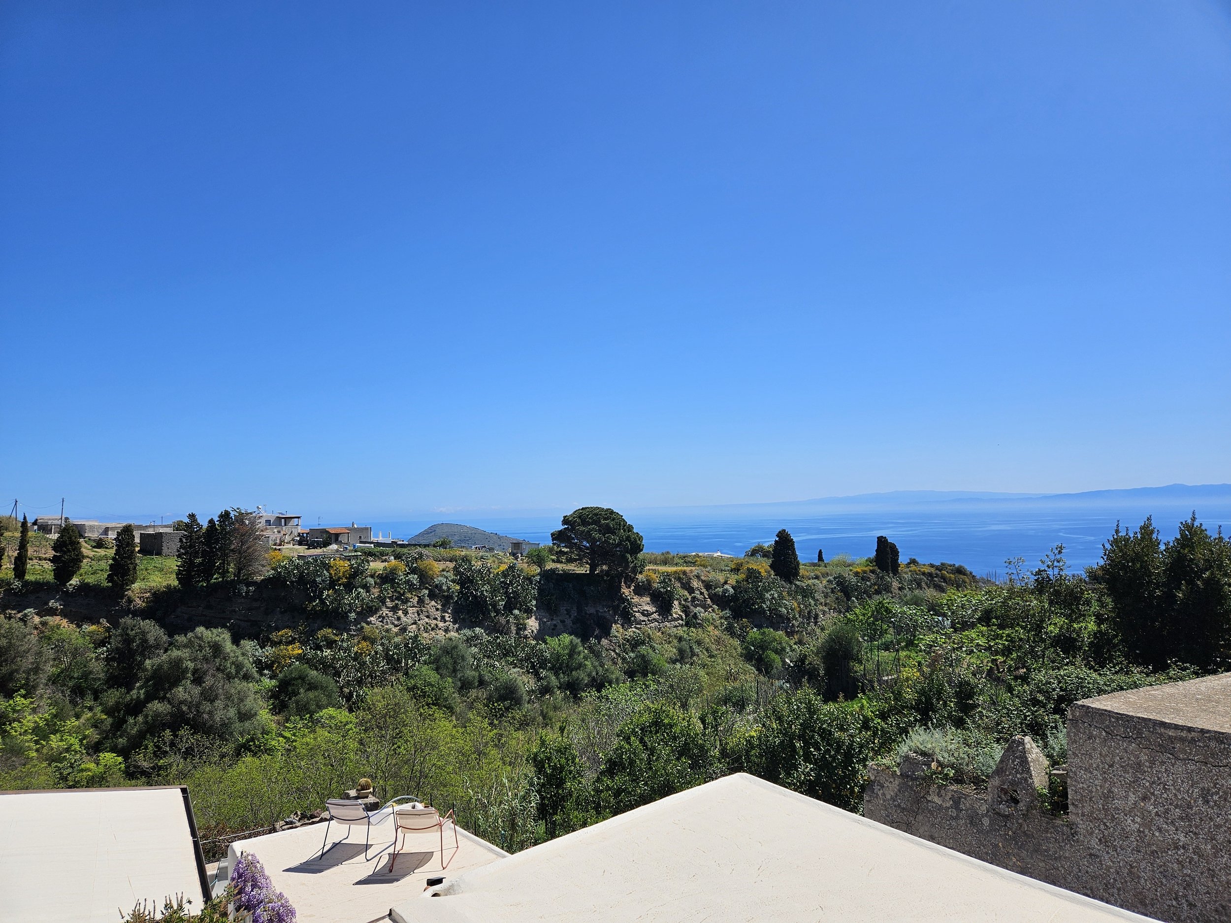 villa-margot_viewterrace-lipari.jpeg