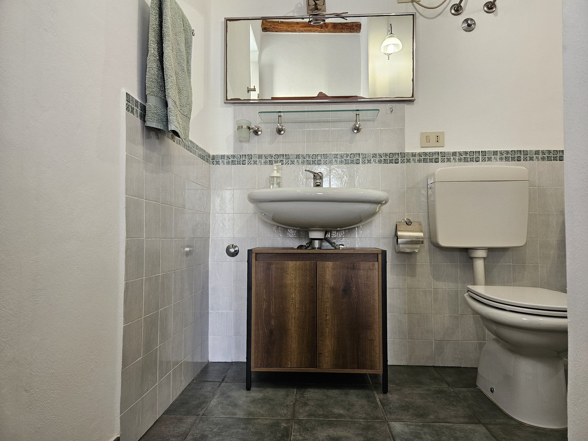 giara-bathroom.jpg