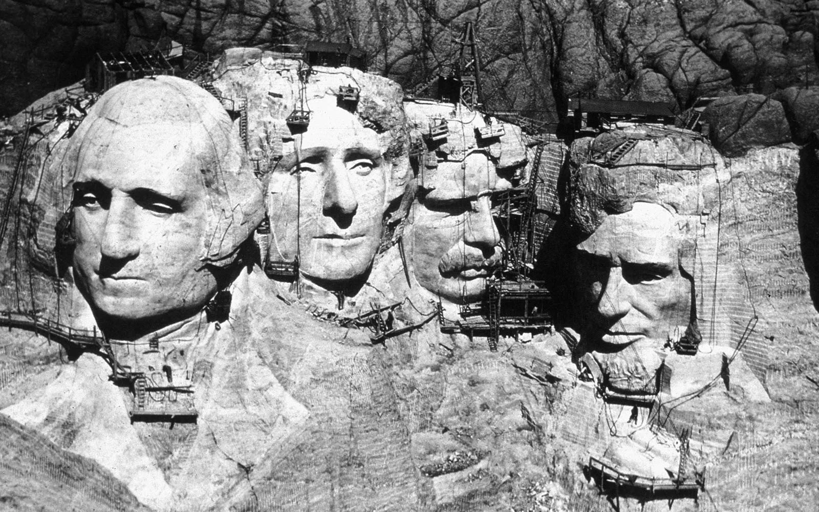 construction-mount-rushmore-south-dakota-RUSHMORE0317.jpg