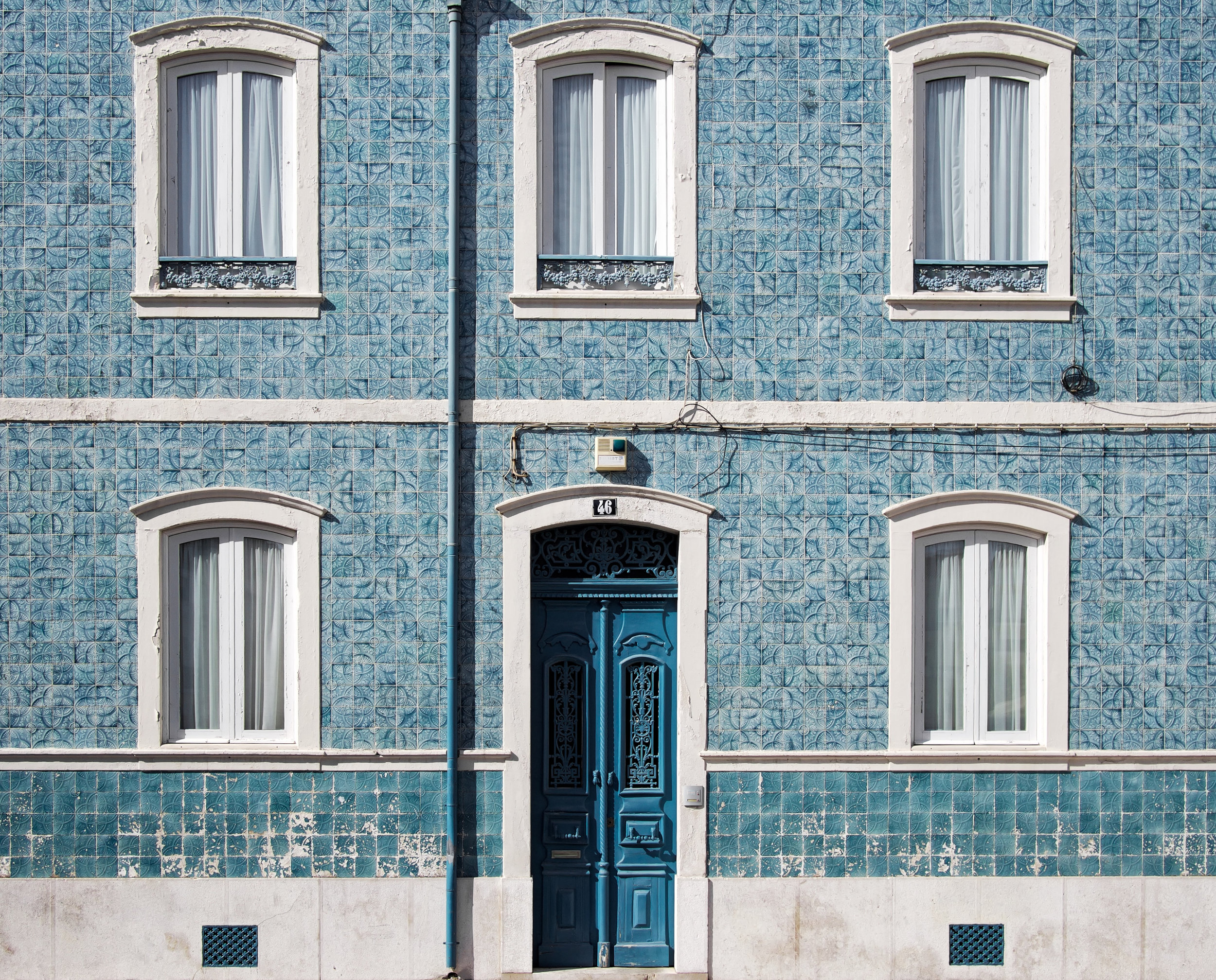 Ask Abigail Amira: Our Favorite Saturated Blues
