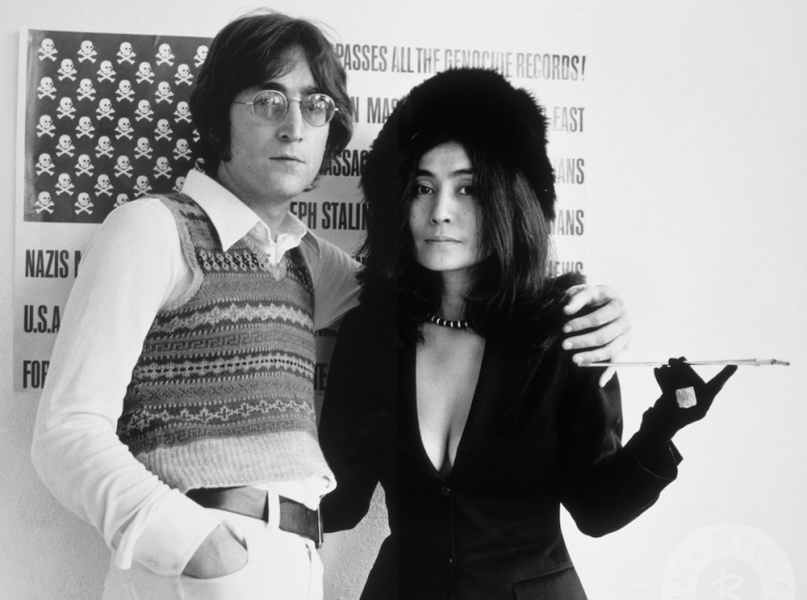  Yoko Ono and her husband John Lennon