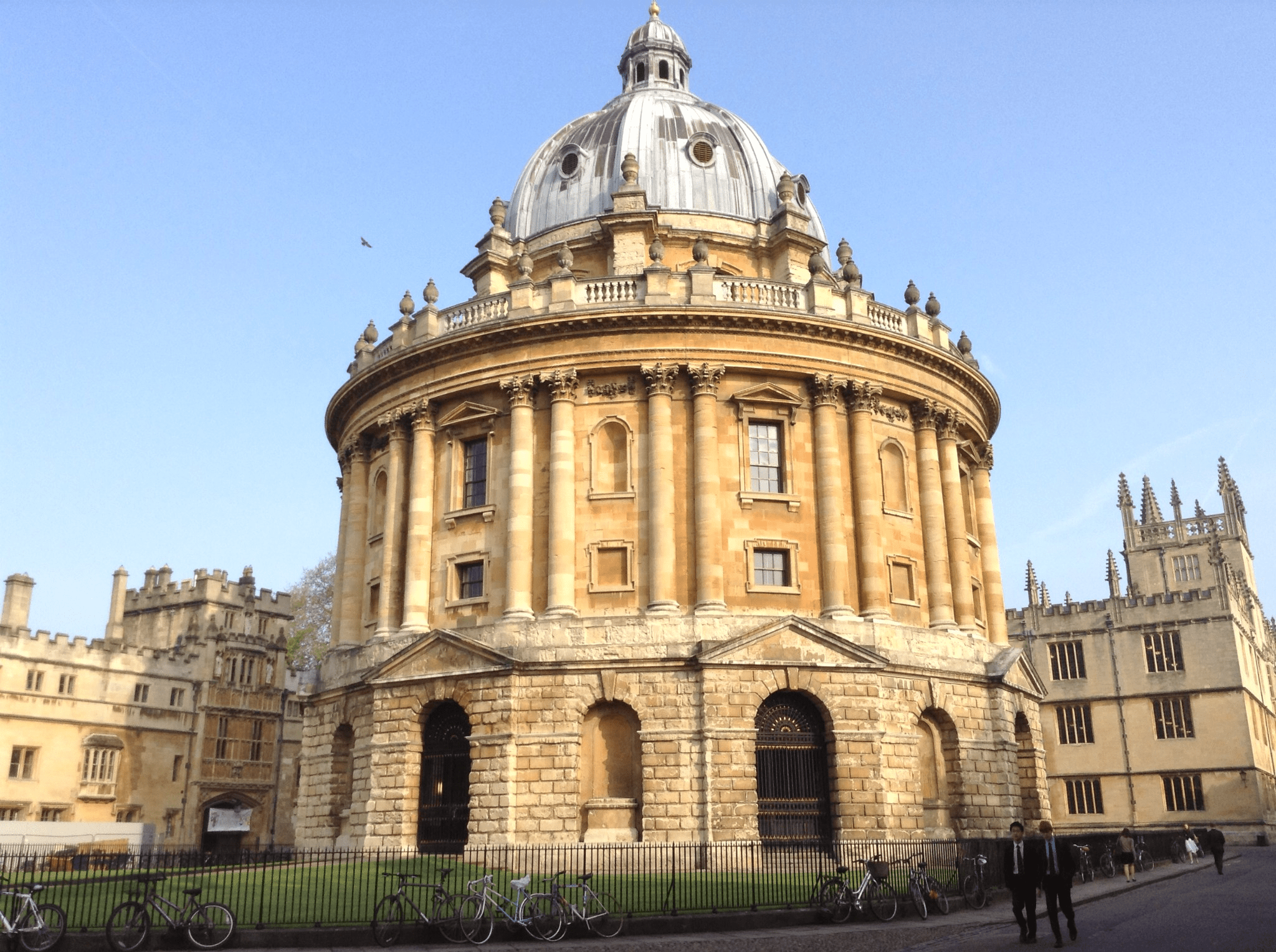 the-radcliffe-camera-oxford.png