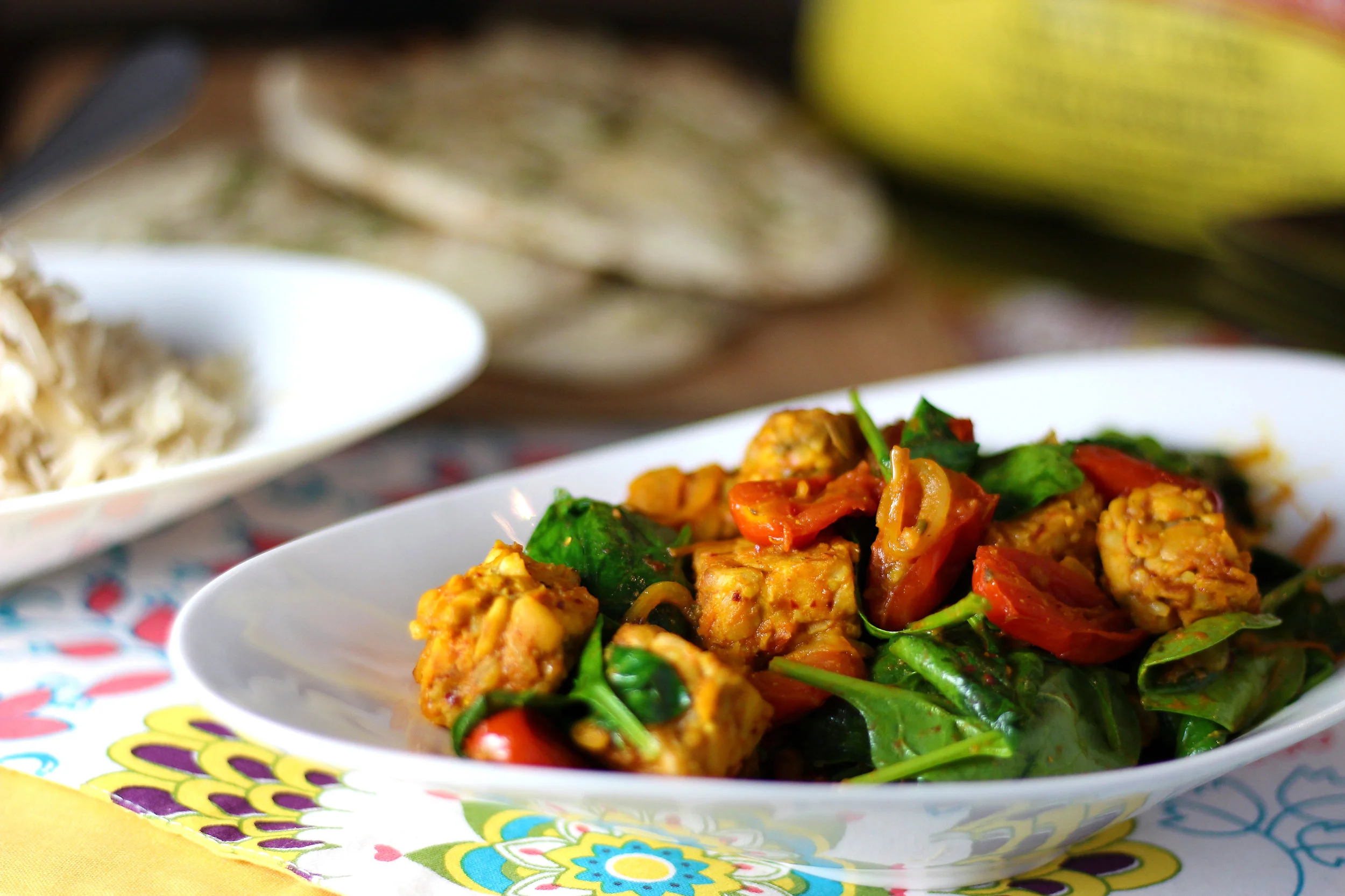 Saag "Paneer" with Tempeh and Tomatoes