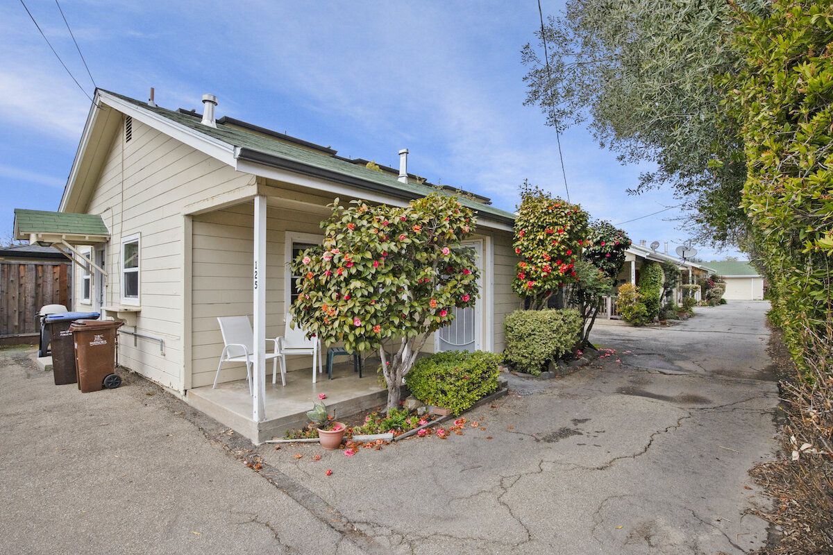 125 Gault — Live Love Santa Cruz