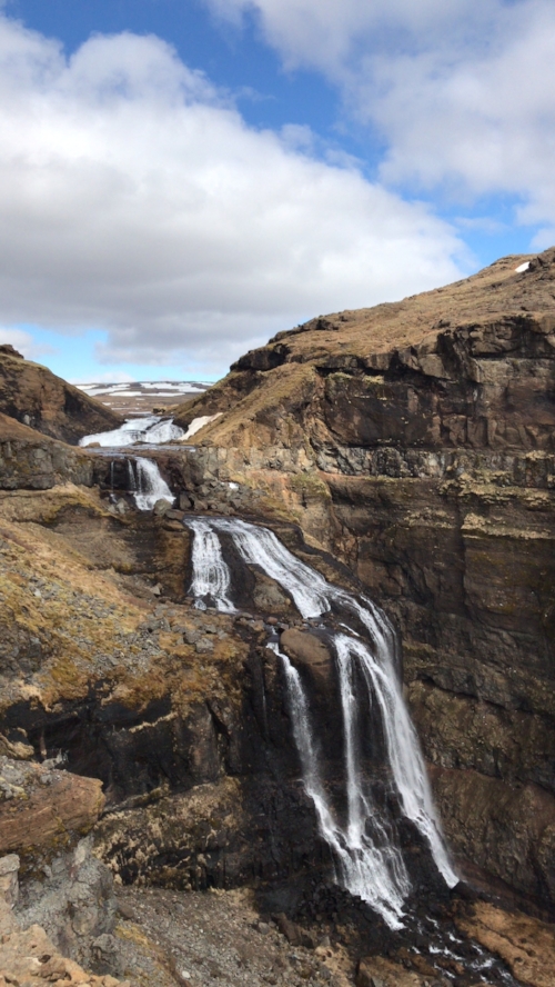 Gleymur Waterfall 