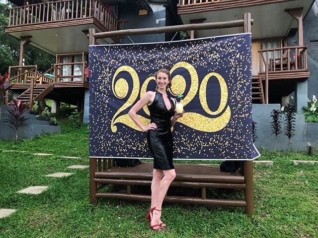 Heading into 2020 following a phenomenal trip in Camiguin, Philippines organized by the inimitable @thehinjew It was a pleasure getting to know so many inspiring and generous individuals on a remote and beautiful island. #cheers #comeagain #newyear #