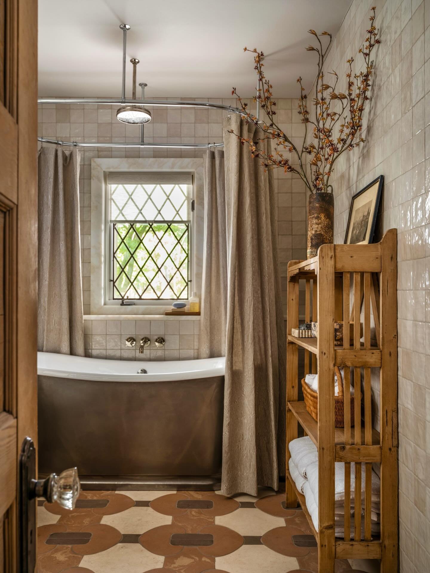 AD-approved tile.
Mandy Moore has it. So do we. ✨🛁

Showcased in our lovely Lakeside Cottage, this beautiful tile, by @cletile, is displayed in Mandy Moore&rsquo;s Altadena home, featured by @archdigest 

Designed by @sarahshermansamuel and living i