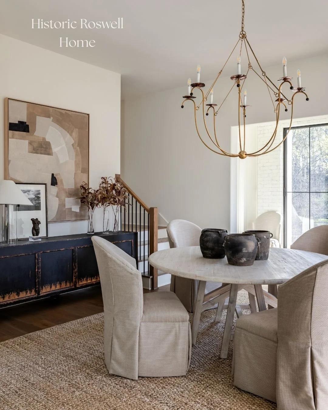 HISTORIC ROSWELL NEW BUILD

Here&rsquo;s a first glance into our lovely Historic Roswell project! From blank new build to fully layered and lived-in✨

With a clean slate&hellip;white walls, empty rooms and endless potential&hellip;we handled the comp