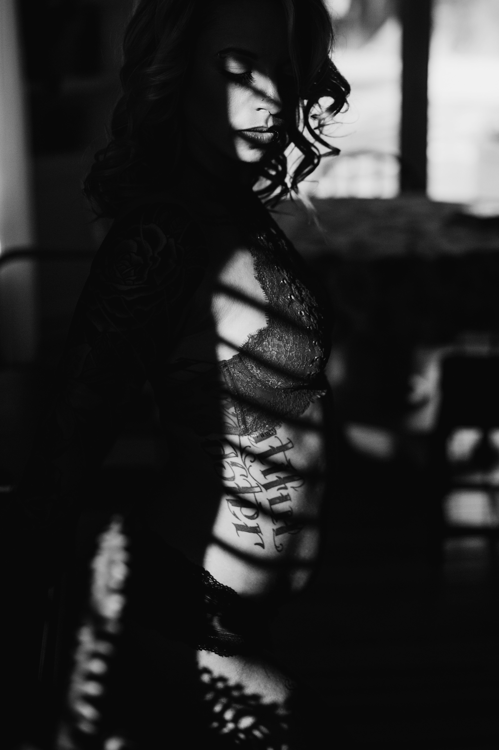light-and-shadow-boudoir-wi.jpg