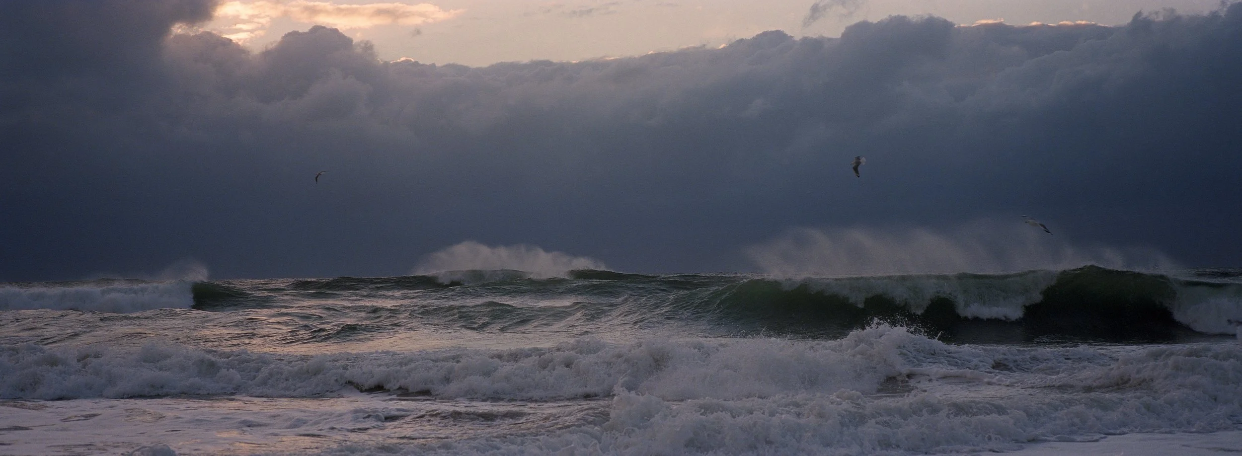 Jonessunrisesurf4.jpg