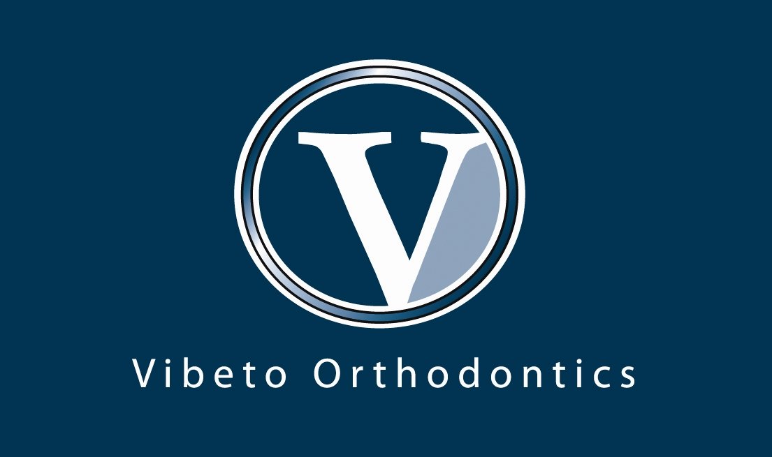 Vibeto_Ortho_business_card-1.jpg