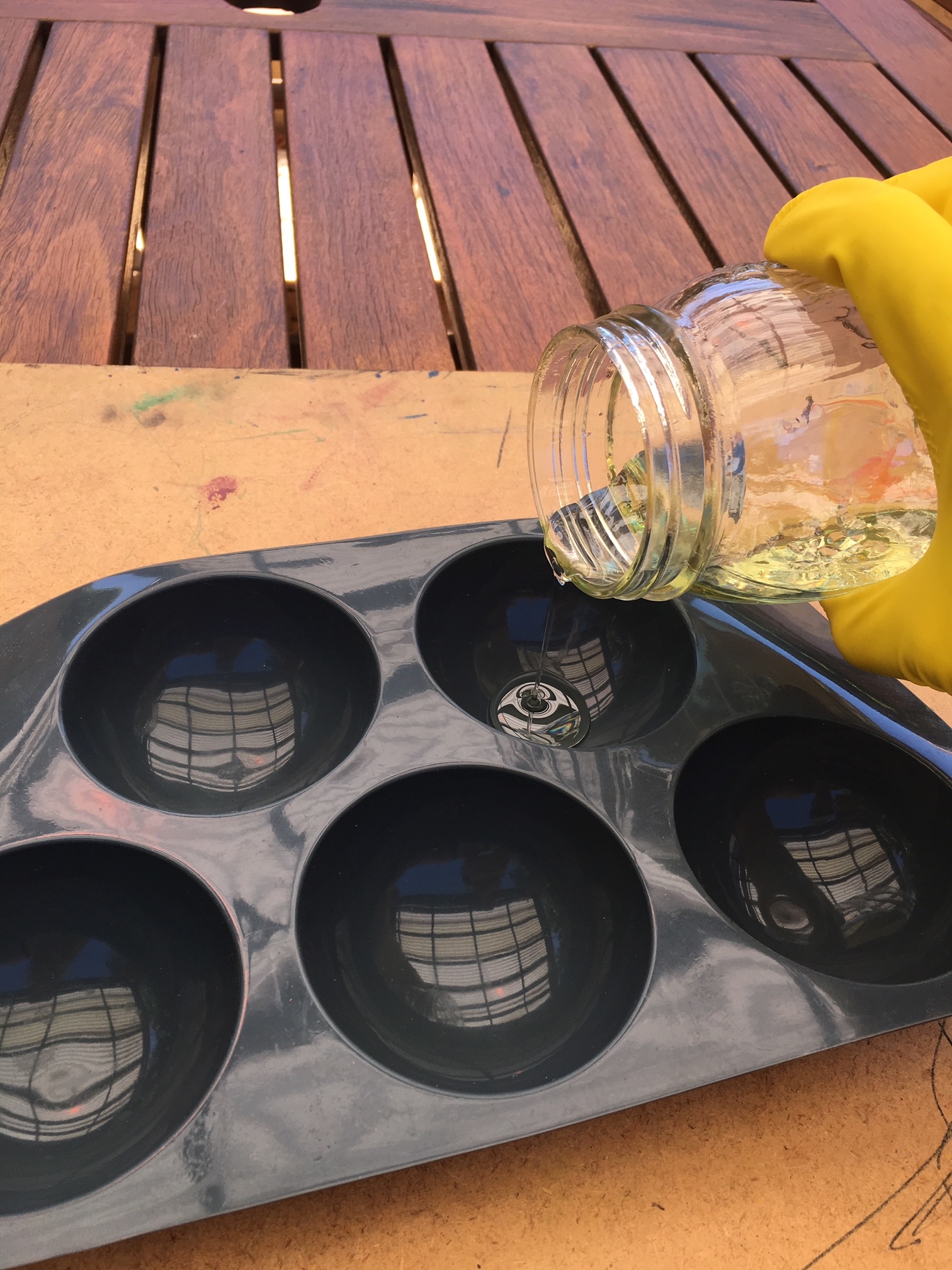 Pouring resin in silicon moulds