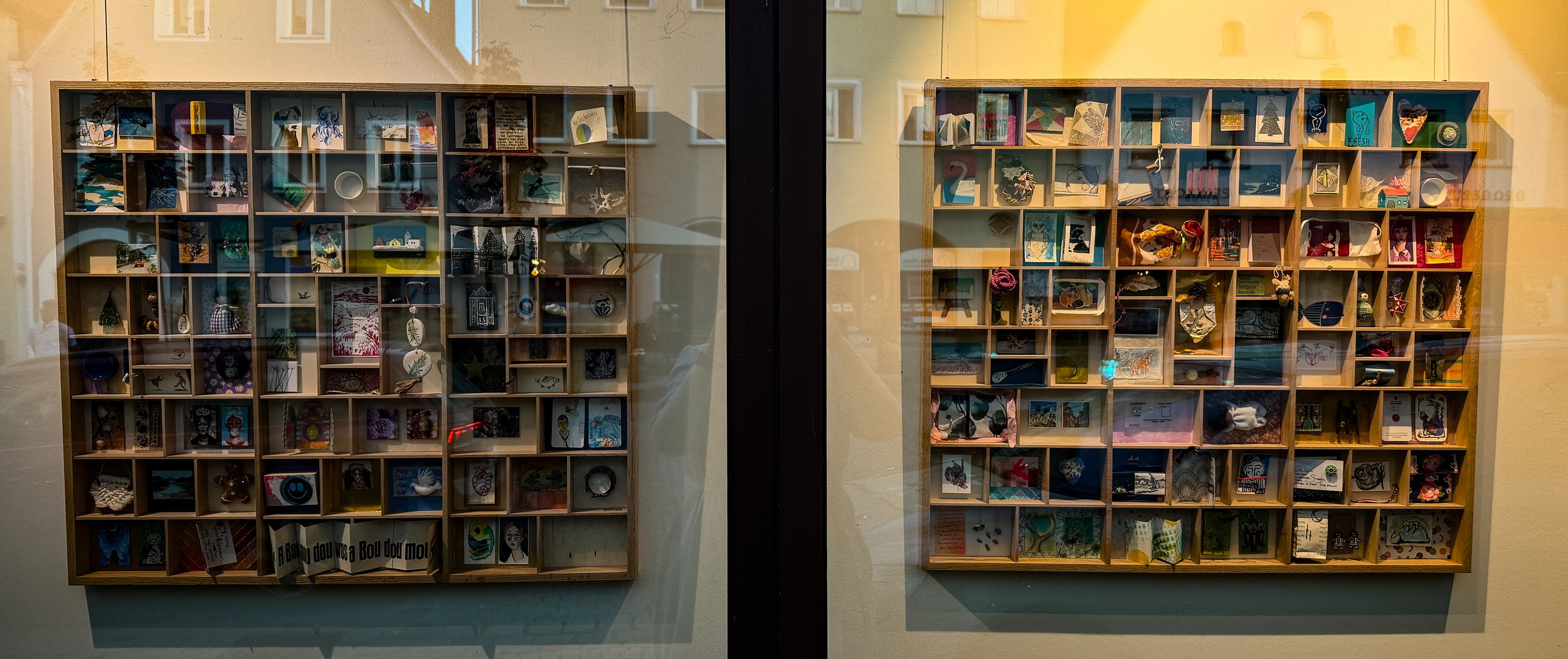 Kunstomat Kunstfenster 2.JPG