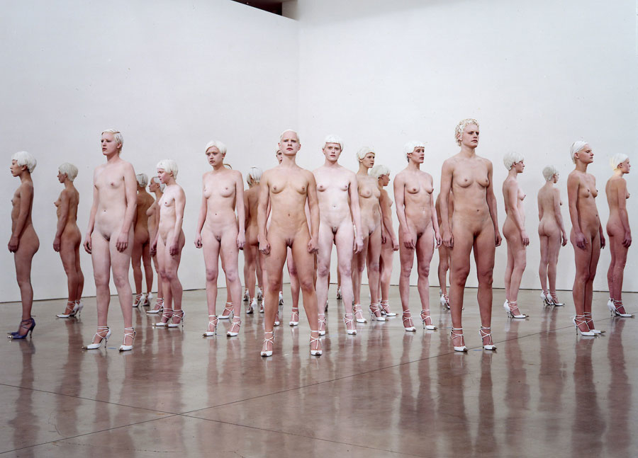 Vanessa Beecroft, VB46 at the Gagosian Gallery, Los Angeles, 2011. © Dusan Reljin