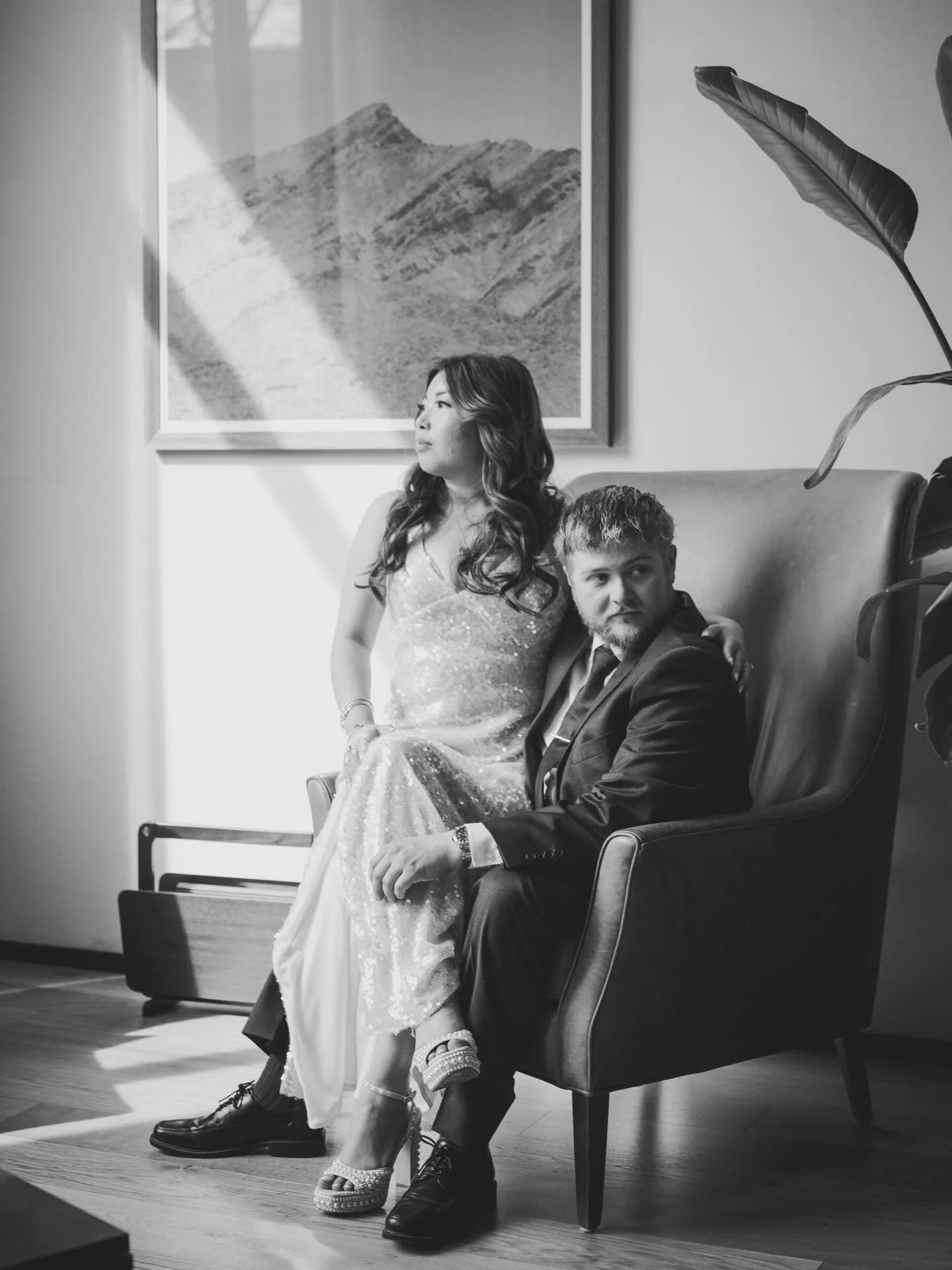 Ughhhh obsessed. Liv and Marc did their shoot with me at the Blake hotel their bar and lobby which I&rsquo;m obsessed with. The bar was closed that day so it was easy to get some fun shots there but their lobby is always 10/10. Liv looked so pretty a