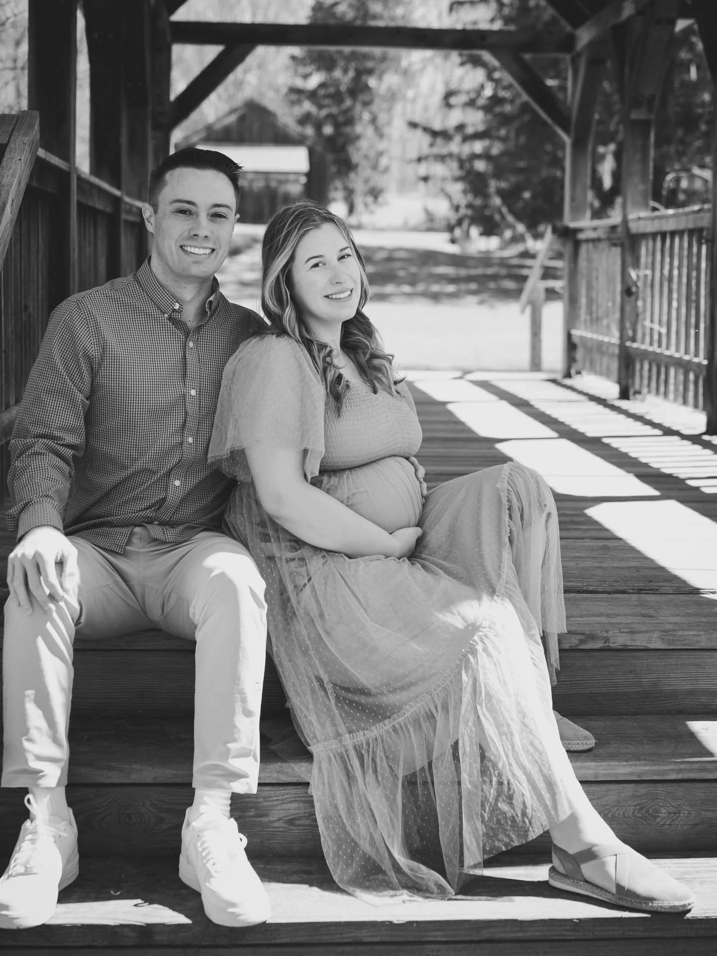 Absolutely love seeing my past clients always but especially for a new chapter in their lives that I get to capture. Love cami and Jamie so much and I&rsquo;m so excited for them that they&rsquo;re having a baby! Cami looked so cute pregnant and Jami