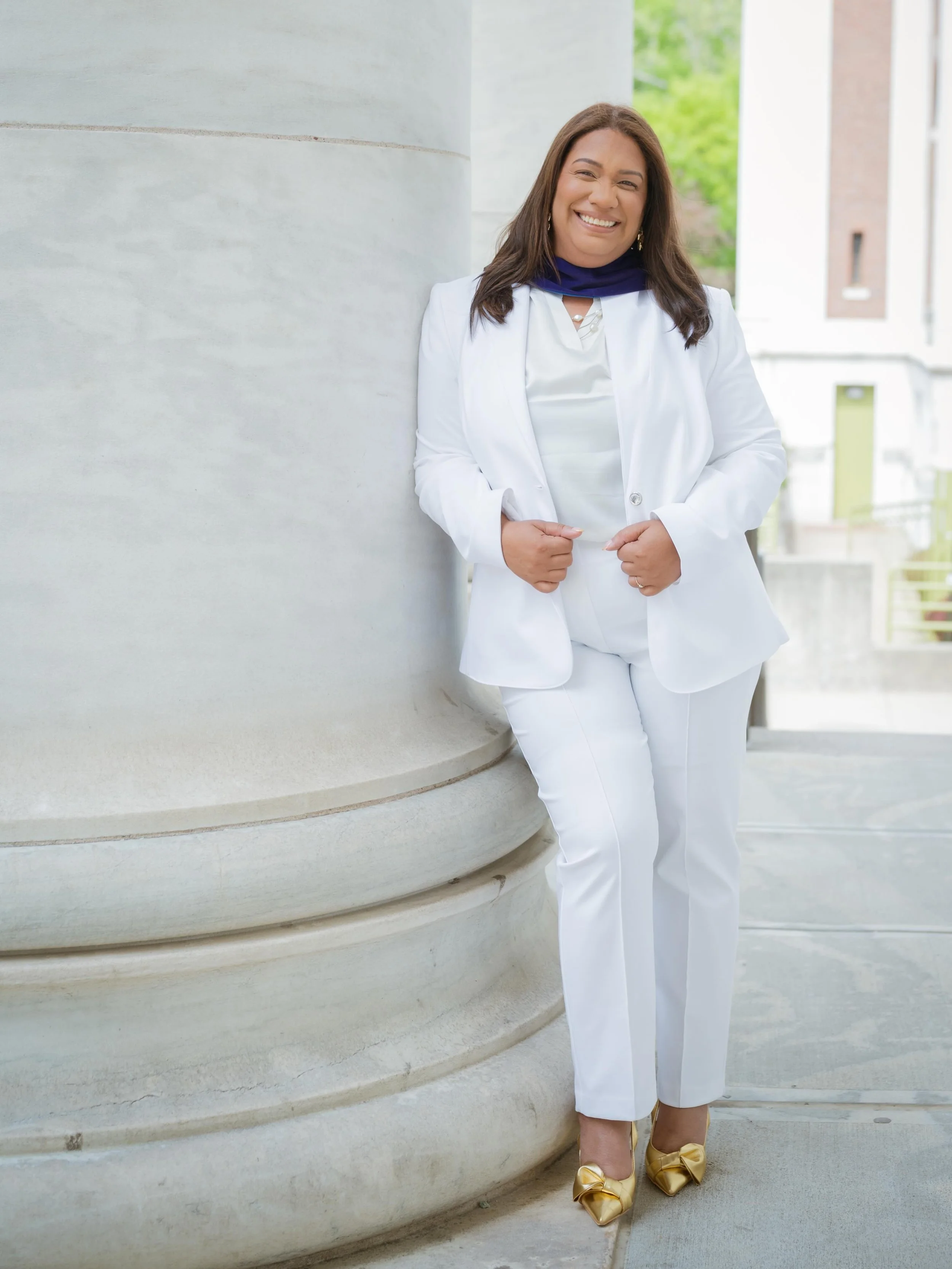Yadira graduated from law school in Springfield which is such a huge accomplishment &amp; something to be so proud of!! She wanted to do pictures in front of the court house in New Haven before her graduation and her whole family came which was too c