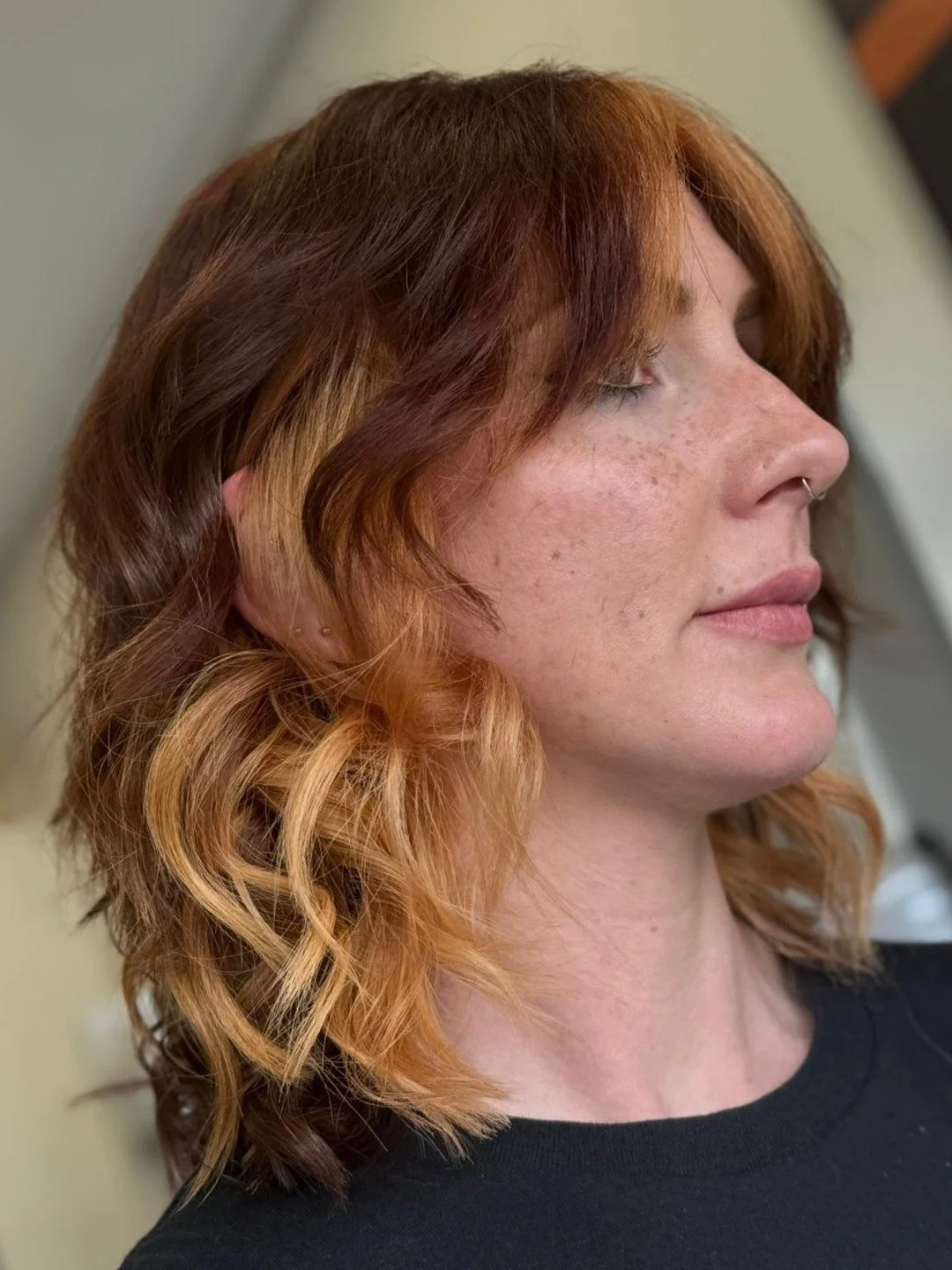 It's all in the details 😍🦁

Contrasting colours come together to create this cozy, autumnal look 🧡

If you want to start your colour journey, get in touch with our expert team today! Just drop us a DM or head to the link in our website 😍 

#RoarH
