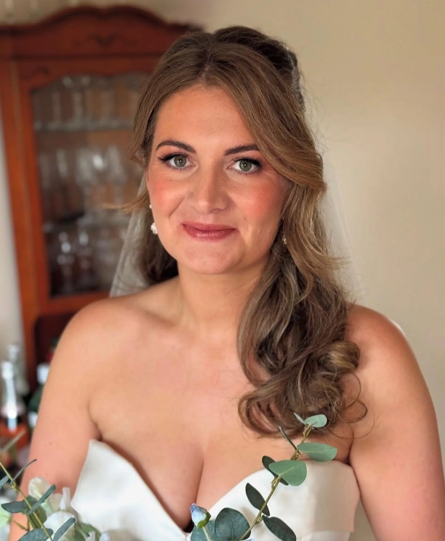 ✨ Bridal Season 2026 ✨

Our diary is already filling up with beautiful brides-to-be, bridal trials, and all the excitement that comes with planning the big day. 

At ROAR we love being part of this special day, from the first chat in the chair to the