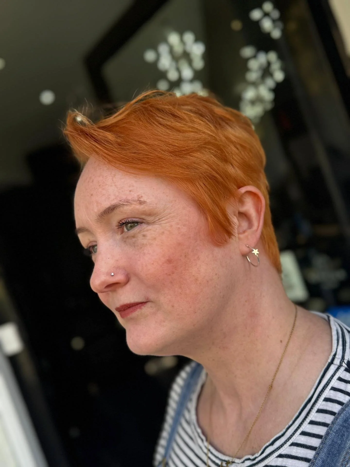 🧡 Copper Transformation 🧡

How&rsquo;s this for a transformation! A big change for this fabulous quest who decided to go for a vibrant copper, and I think you&rsquo;ll all agree is absolutely rocking it!

Fancy your own transformation? Book in with