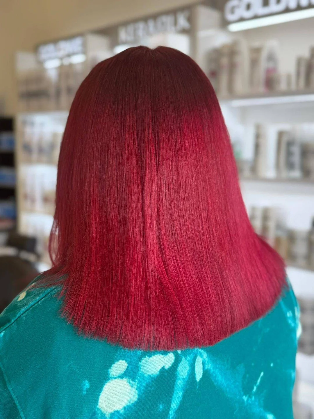Cherry Energy 🍒

A gorgeous, vibrant refresh in the salon today - its giving glossy 🤍

Looking for a refresh, or want to take the leap into a bold colour, book a consultation with us today via the link in our bio. 🦁