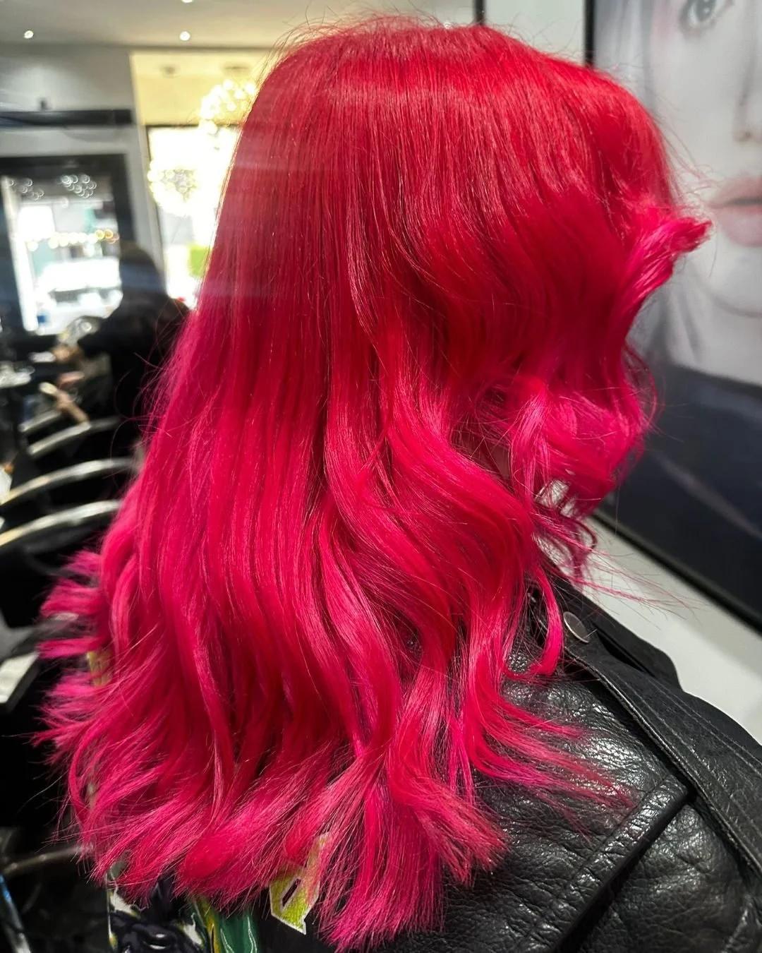 Barbie Pink 🌸🩷

A beautiful, vibrant transformation for this gorgeous 
guest! Hot pink is the perfect shade for summer! 🌞

Are you looking to have a vibrant transformation this
summer? Book in for a consultation and we can tailor the perfect shade