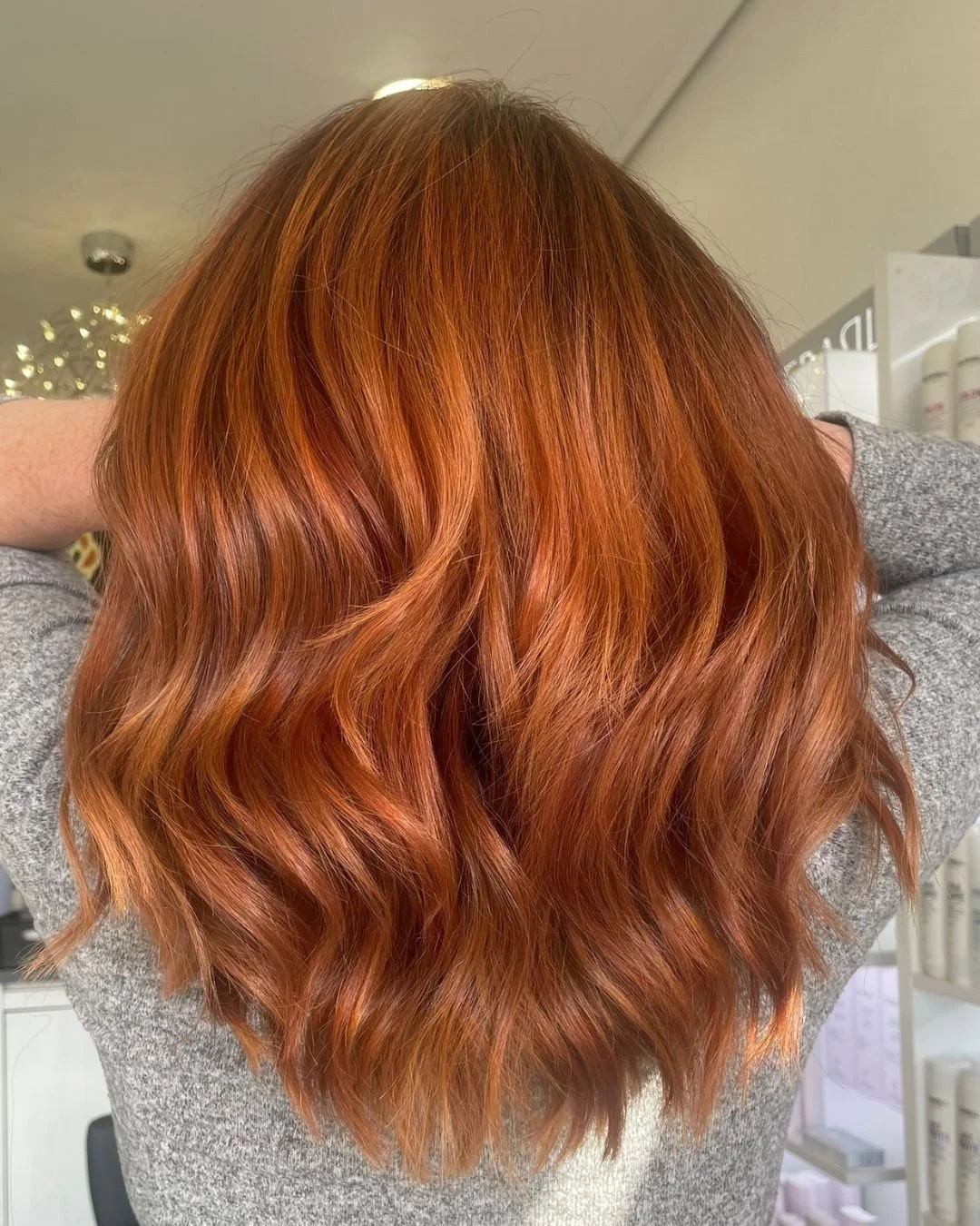 Cowboy Copper has entered the chat 🤠🌟

This shade is the perfect blend of western spice and glowing warmth. Finished with some gorgeous layers,
we are obsessed 🧡